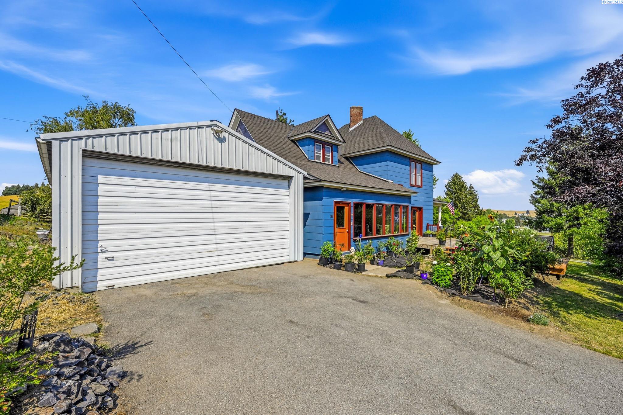 Photo 3 of Single family home for sale at 109 S 10th Street, Garfield, WA 99130 | MLS# PAC295707 | Listing updated on 2026-10-24