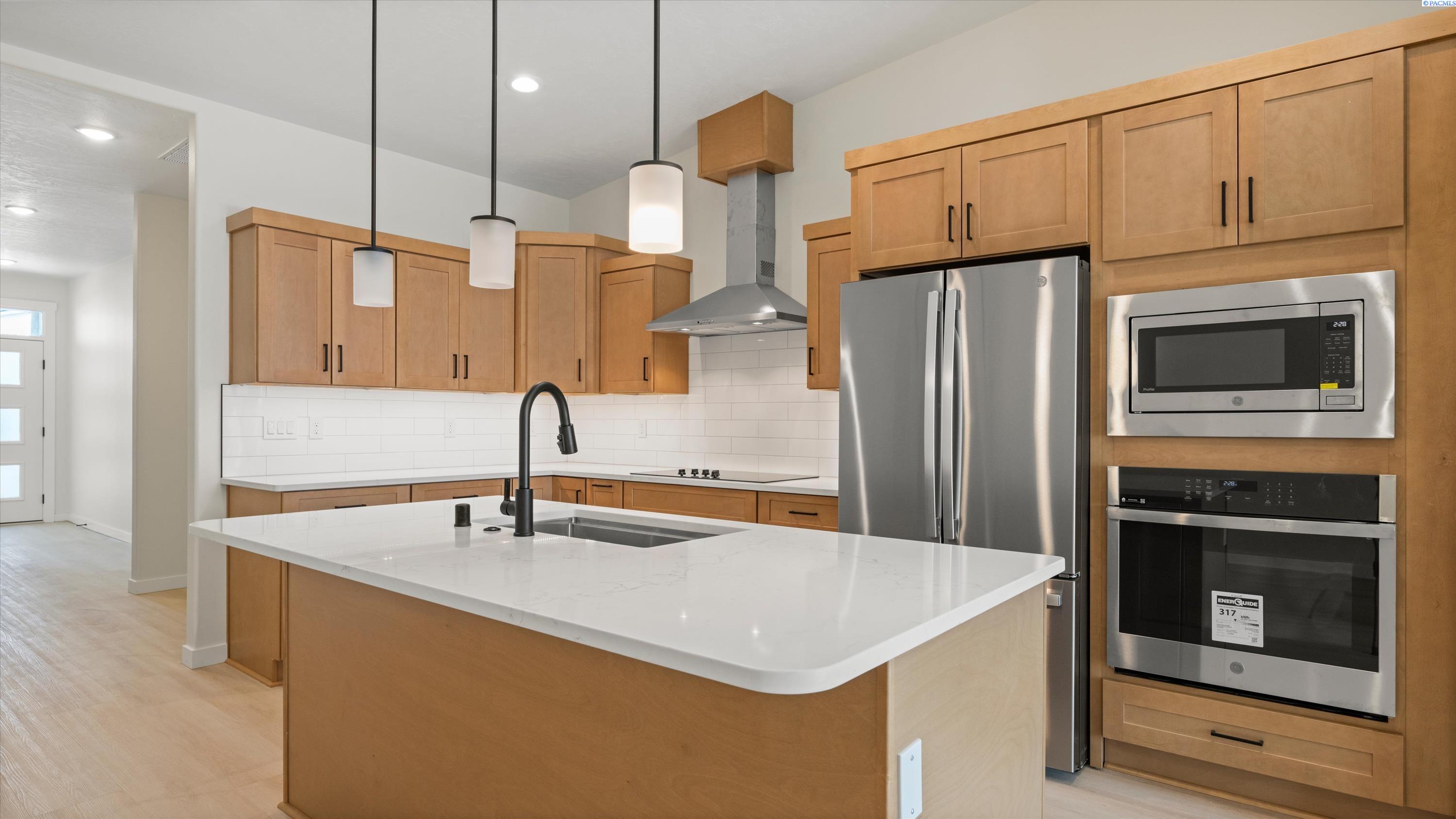 Photo 3 of Townhouse for sale at 3344 S Nelson St, Kennewick, WA 99338 | MLS# PAC295711 | Listing updated on 2026-08-20