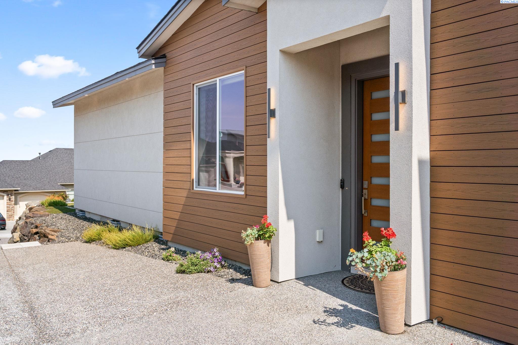 Photo 3 of Single family home for sale at 417 Heritage Hills Dr, Richland, WA 99352 | MLS# PAC295728 | Listing updated on 2026-08-21