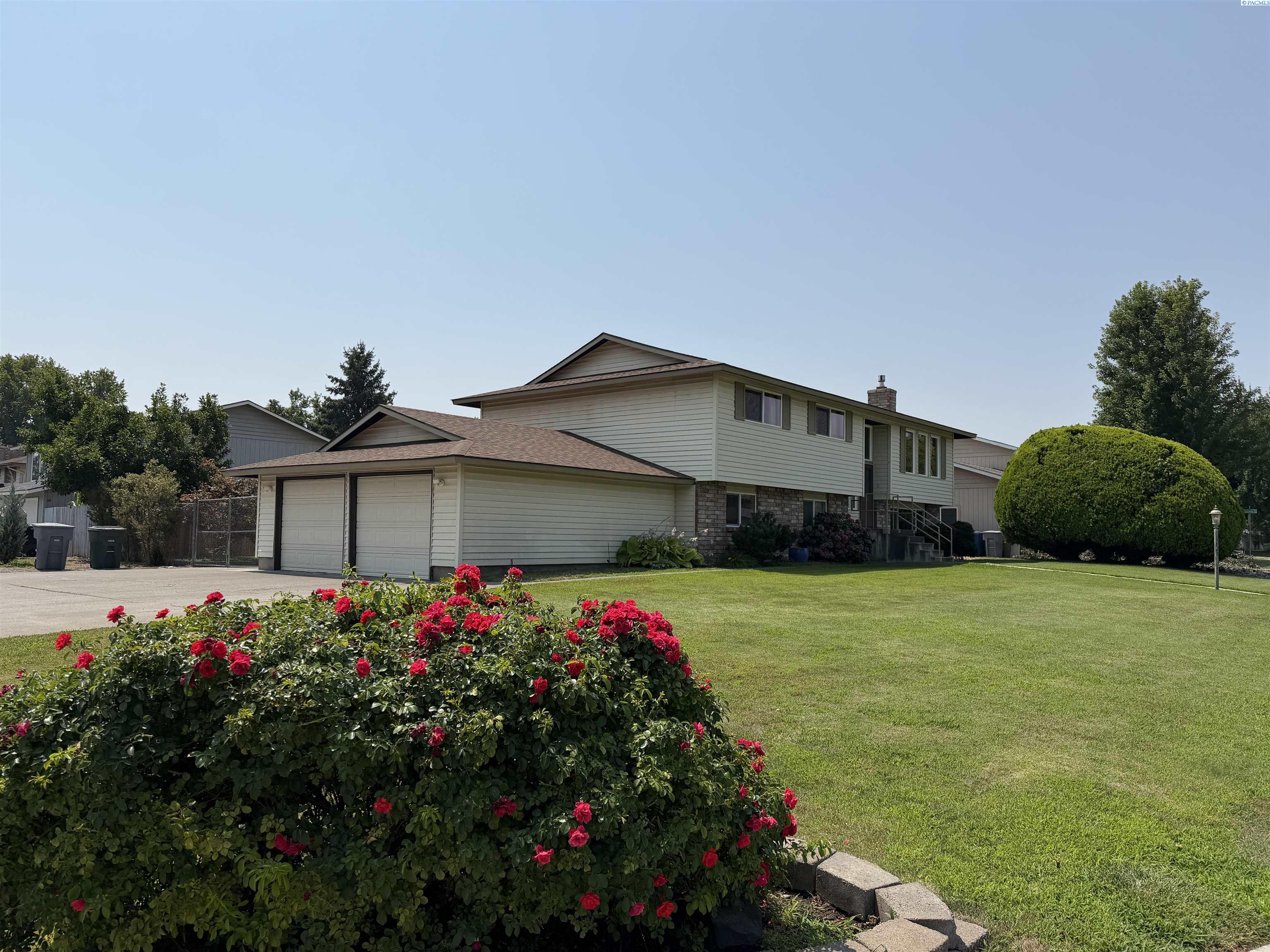 Photo 1 of Single family home for sale at 621 Saint St, Richland, WA 99354 | MLS# PAC295787 | Listing updated on 2026-09-05