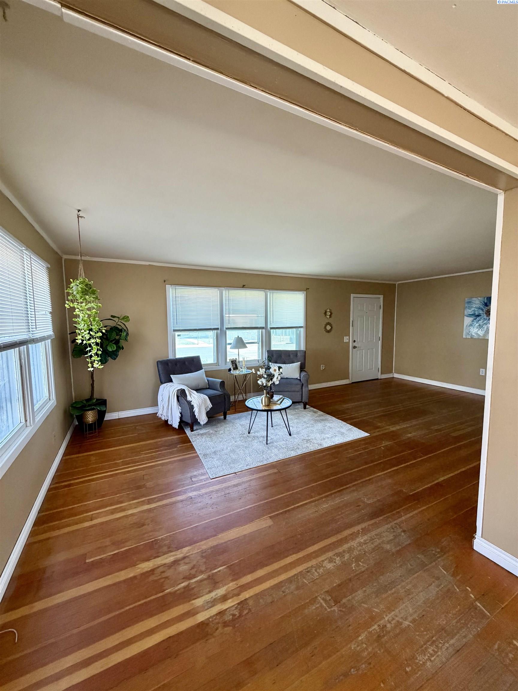 Photo 3 of House for sale at 1441 Thayer Dr, Richland, WA 99354 | MLS# PAC295788 | Listing updated on 2026-08-30