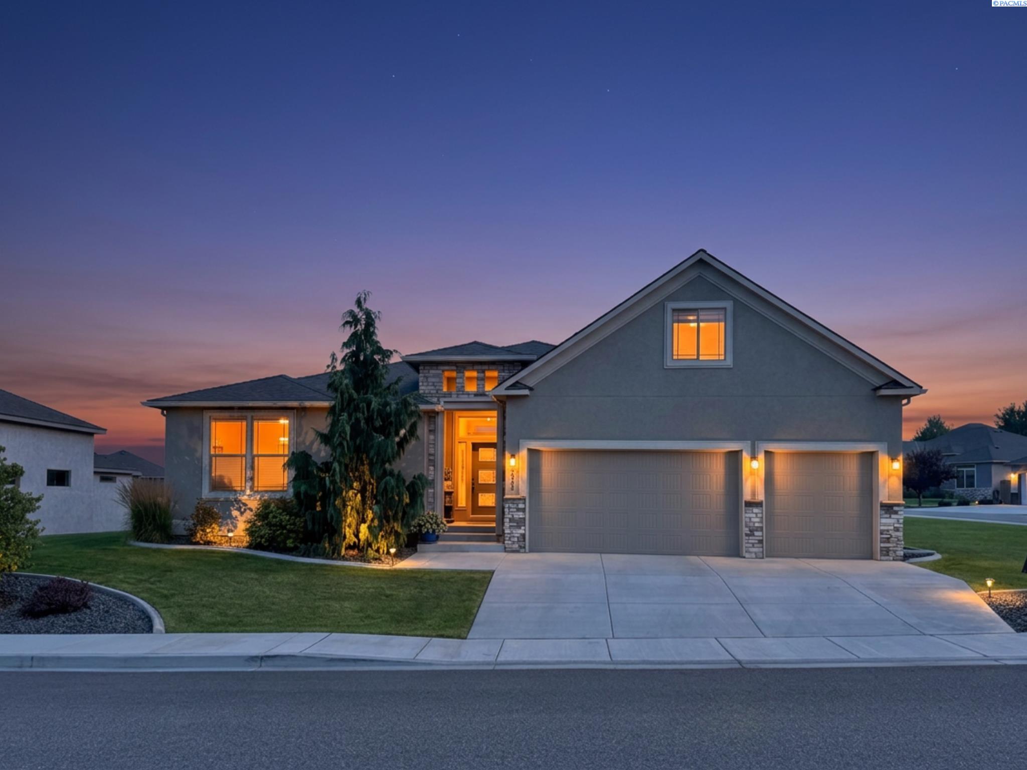 Photo 1 of Single family home for sale at 3065 Wild Cyn Way, Richland, WA 99354 | MLS# PAC295790 | Listing updated on 2026-10-04