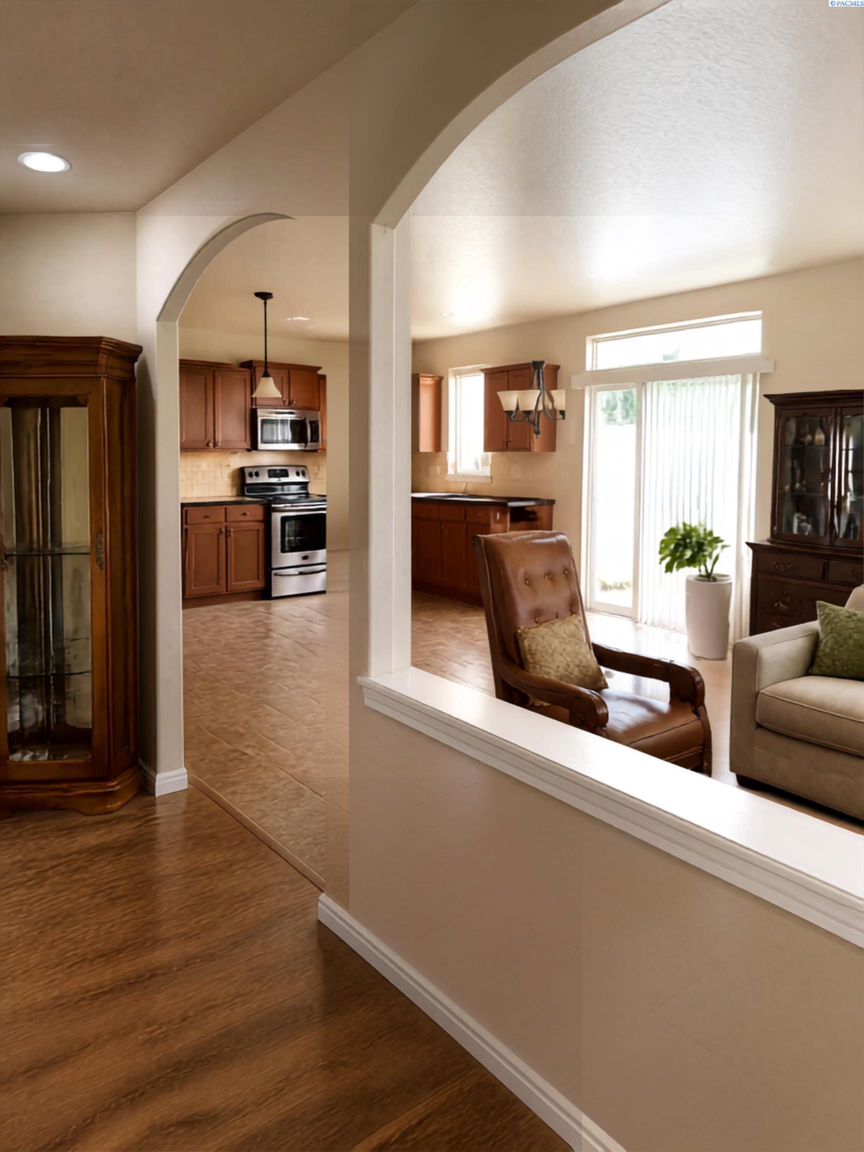 Photo 3 of Single family home for sale at 2935 Woodland Pl, Richland, WA 99352 | MLS# PAC295859 | Listing updated on 2026-08-22