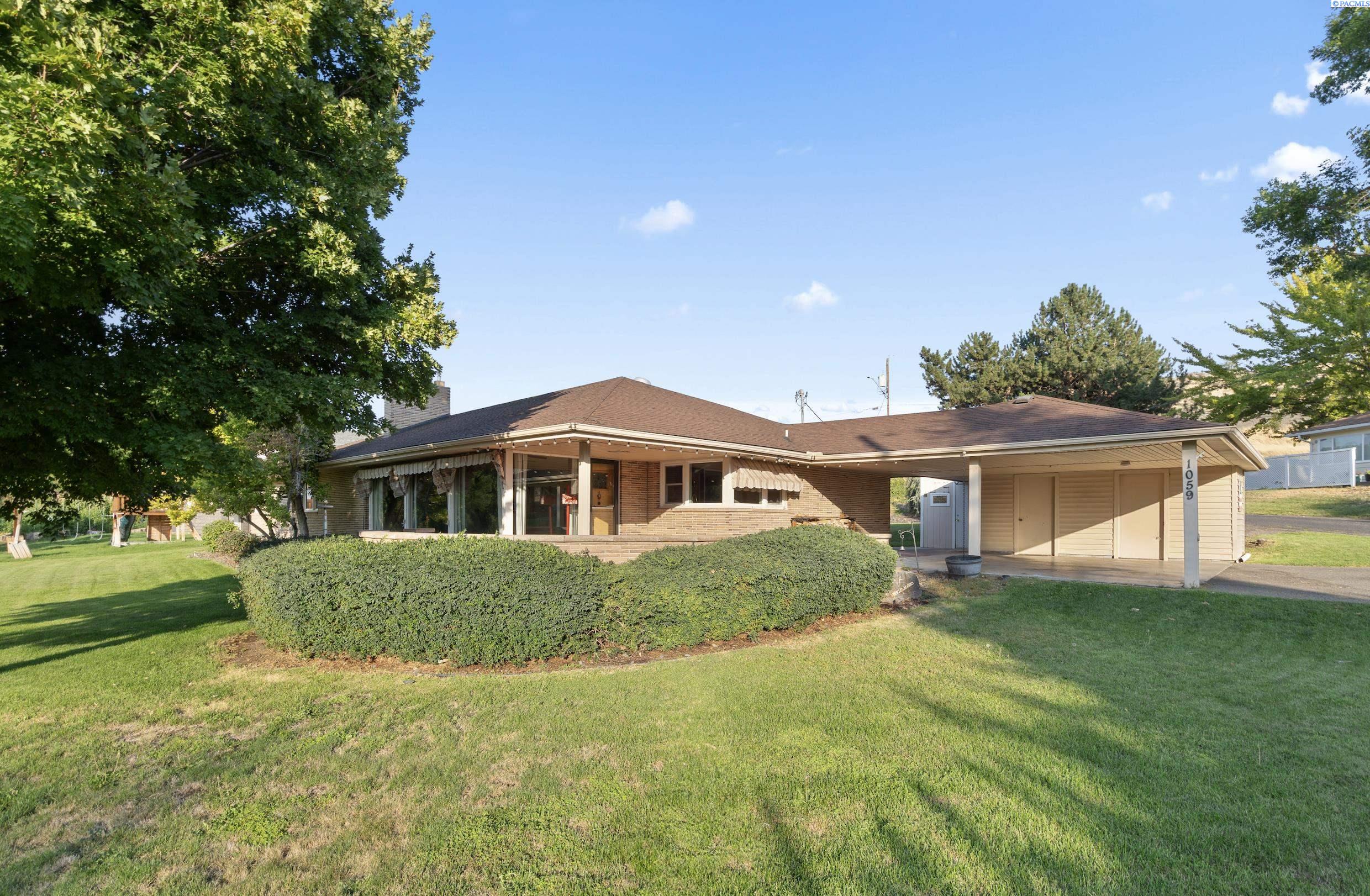 Photo 1 of Single family home for sale at 1059 Parker Ct, Prosser, WA 99350 | MLS# PAC295872 | Listing updated on 2026-09-16