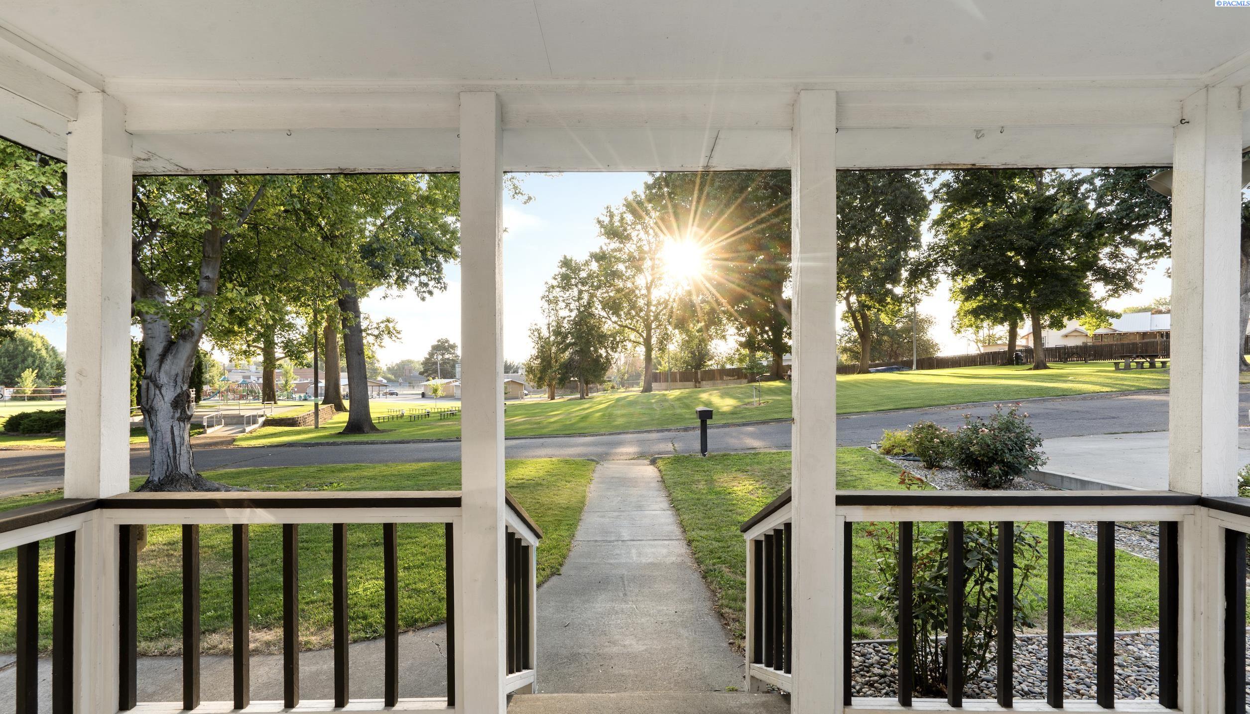 Photo 4 of Single family home for sale at 938 Memorial, Prosser, WA 99350 | MLS# PAC295874 | Listing updated on 2026-09-23