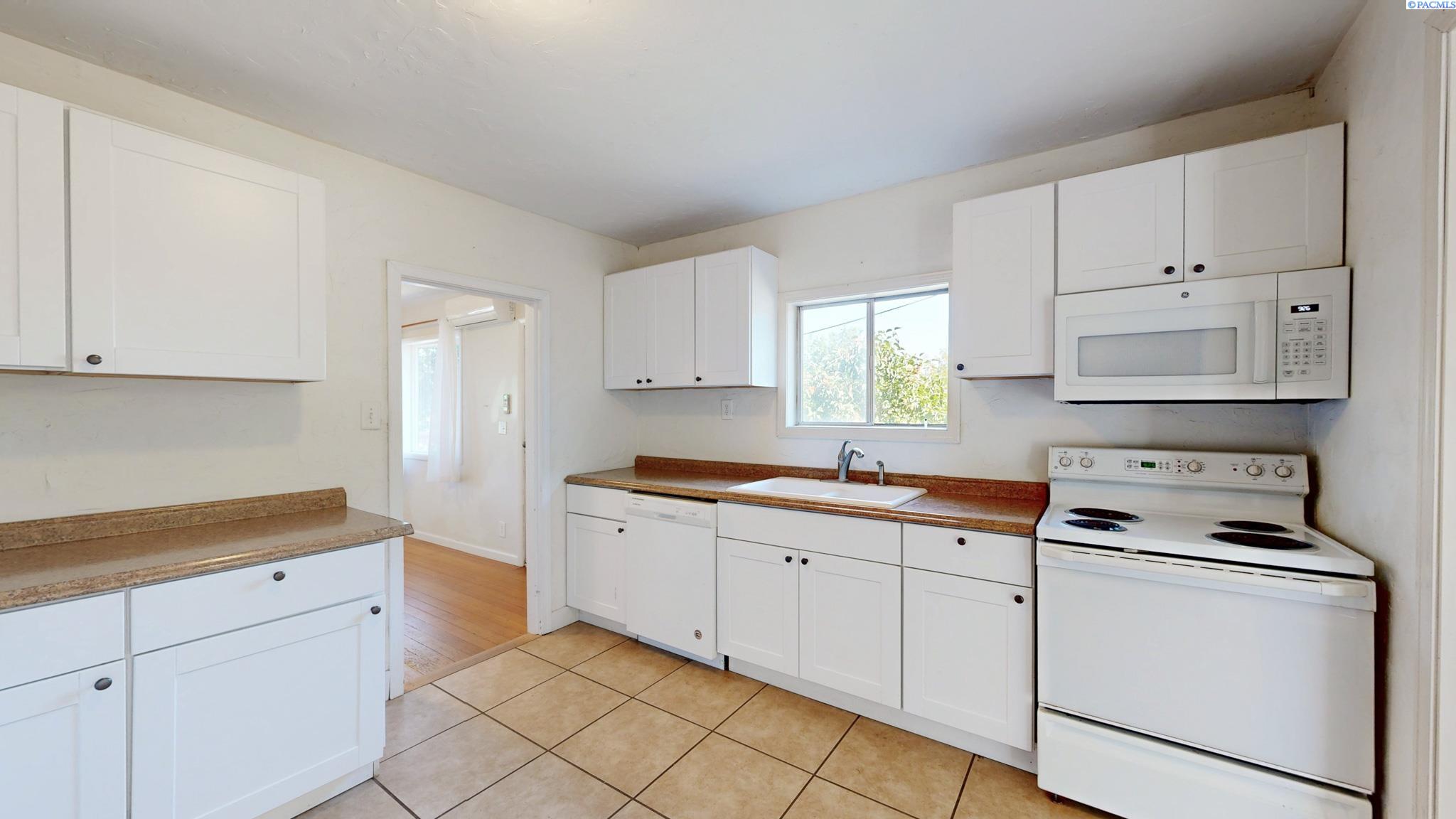 Photo 4 of House for sale at 560 SE Taylor St, Pullman, WA 99163 | MLS# PAC295886 | Listing updated on 2026-10-03