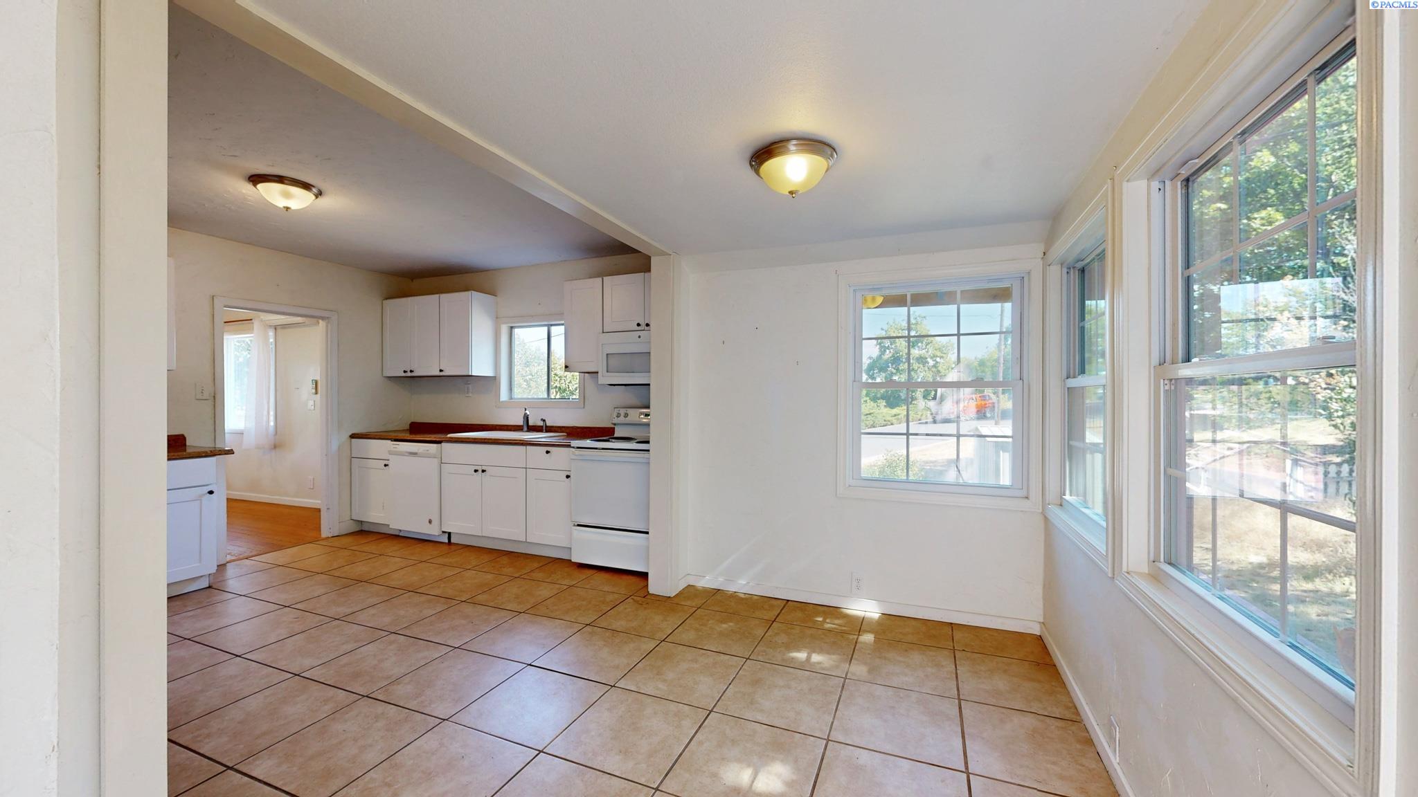Photo 3 of Multi family home for sale at 560 Se Taylor St, Pullman, WA 99163 | MLS# PAC295886 | Listing updated on 2026-10-03