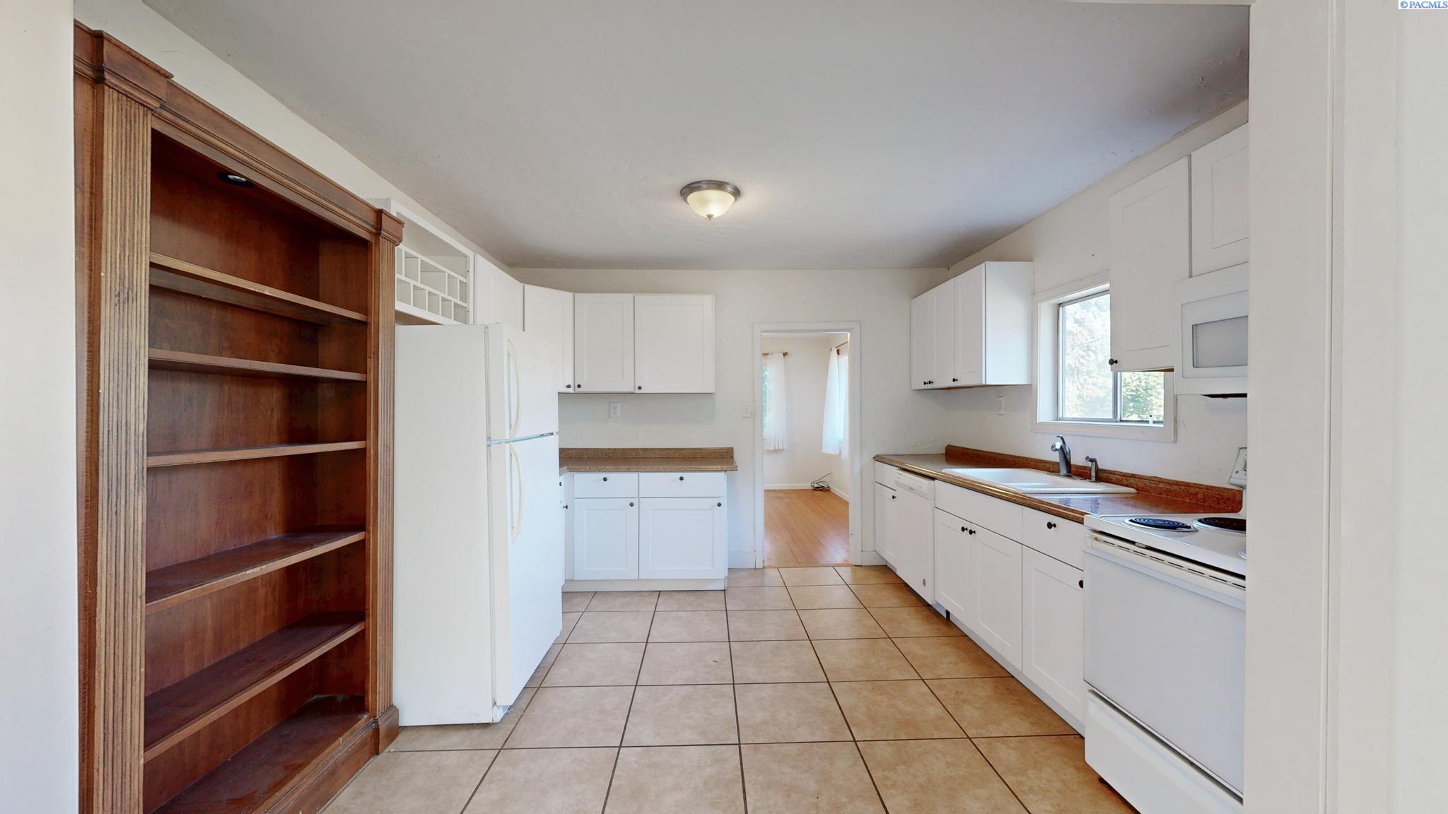 Photo 3 of House for sale at 560 SE Taylor St, Pullman, WA 99163 | MLS# PAC295886 | Listing updated on 2026-10-03
