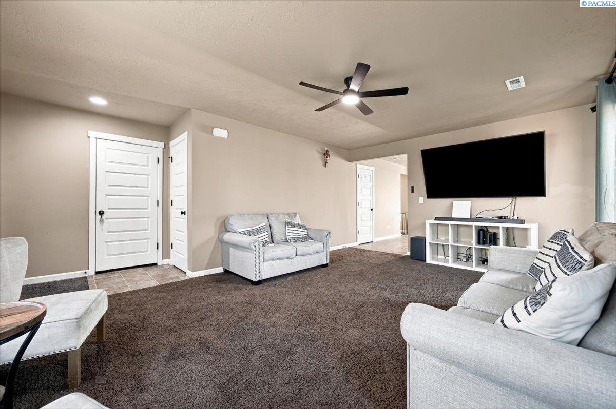Photo 4 of Single family home for sale at 4120 N Atlanta Ln, Pasco, WA 99301 | MLS# PAC295887 | Listing updated on 2026-10-13
