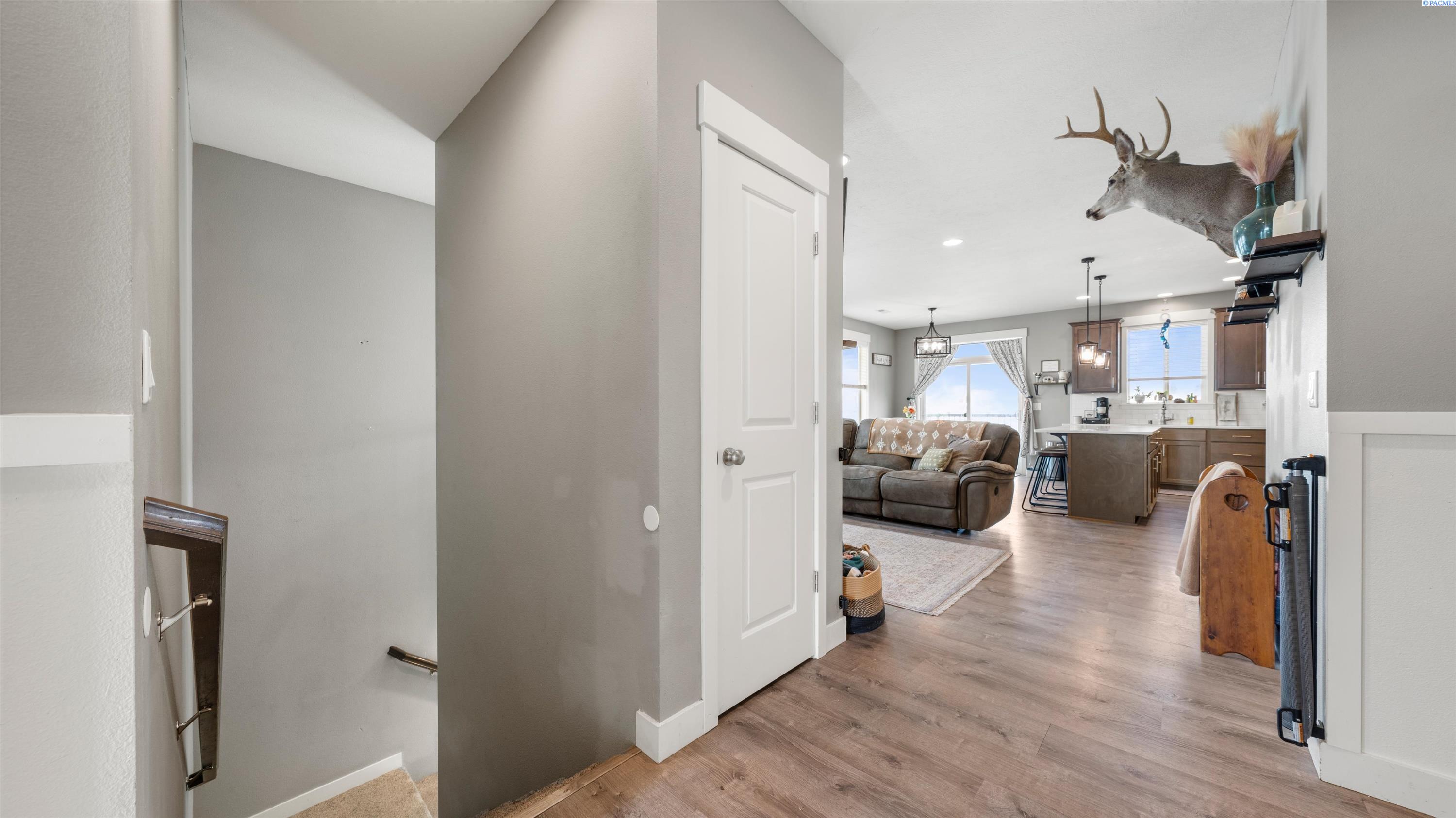 Photo 4 of Single family home for sale at 1525 Della Ave, Benton City, WA 99320 | MLS# PAC295892 | Listing updated on 2026-10-06