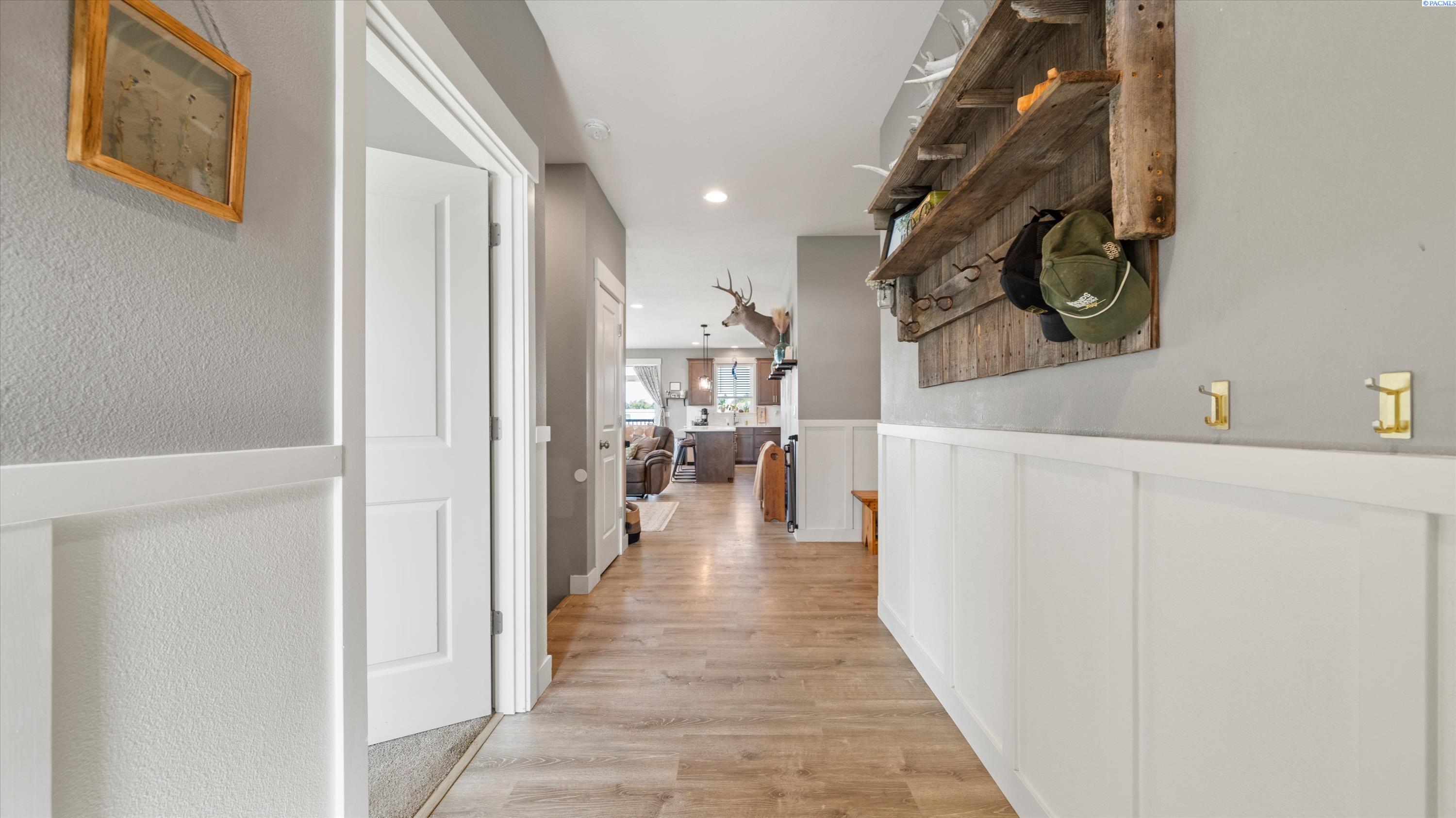Photo 3 of Single family home for sale at 1525 Della Ave, Benton City, WA 99320 | MLS# PAC295892 | Listing updated on 2026-10-06