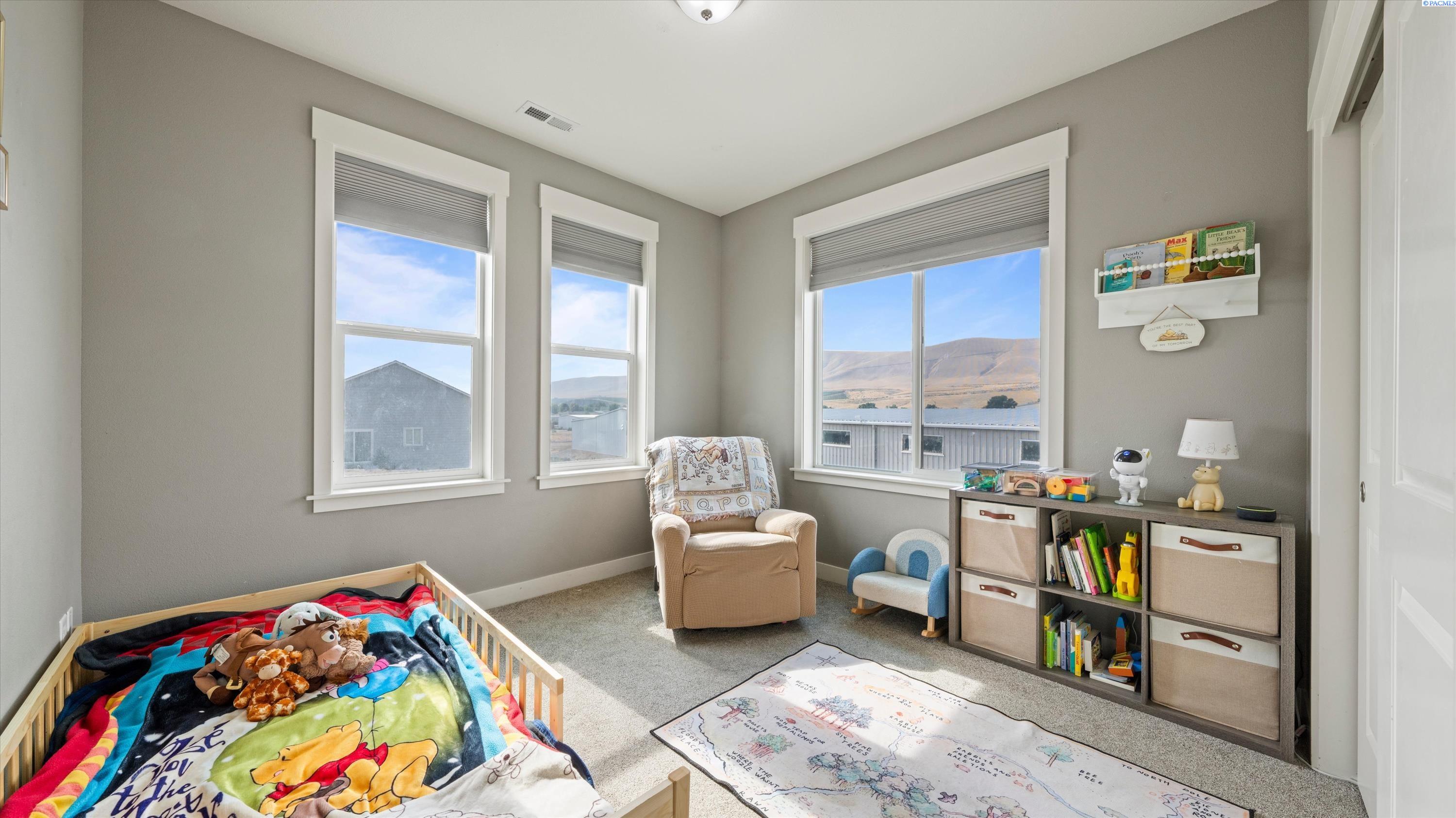 Photo 3 of Single family home for sale at 1525 Della Ave, Benton City, WA 99320 | MLS# PAC295892 | Listing updated on 2026-10-06