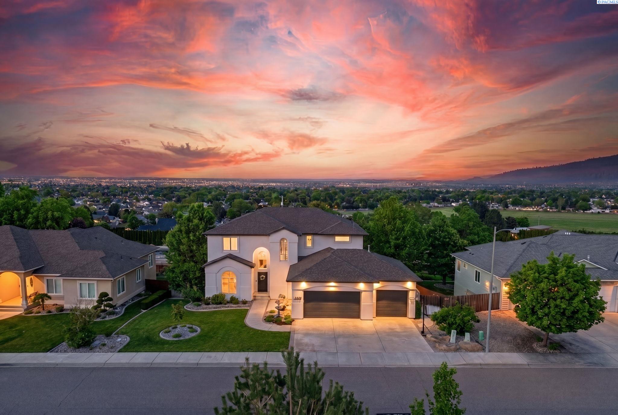 Photo 2 of Single family home for sale at 1614 W 51st Avenue, Kennewick, WA 99337 | MLS# PAC295916 | Listing updated on 2026-10-09