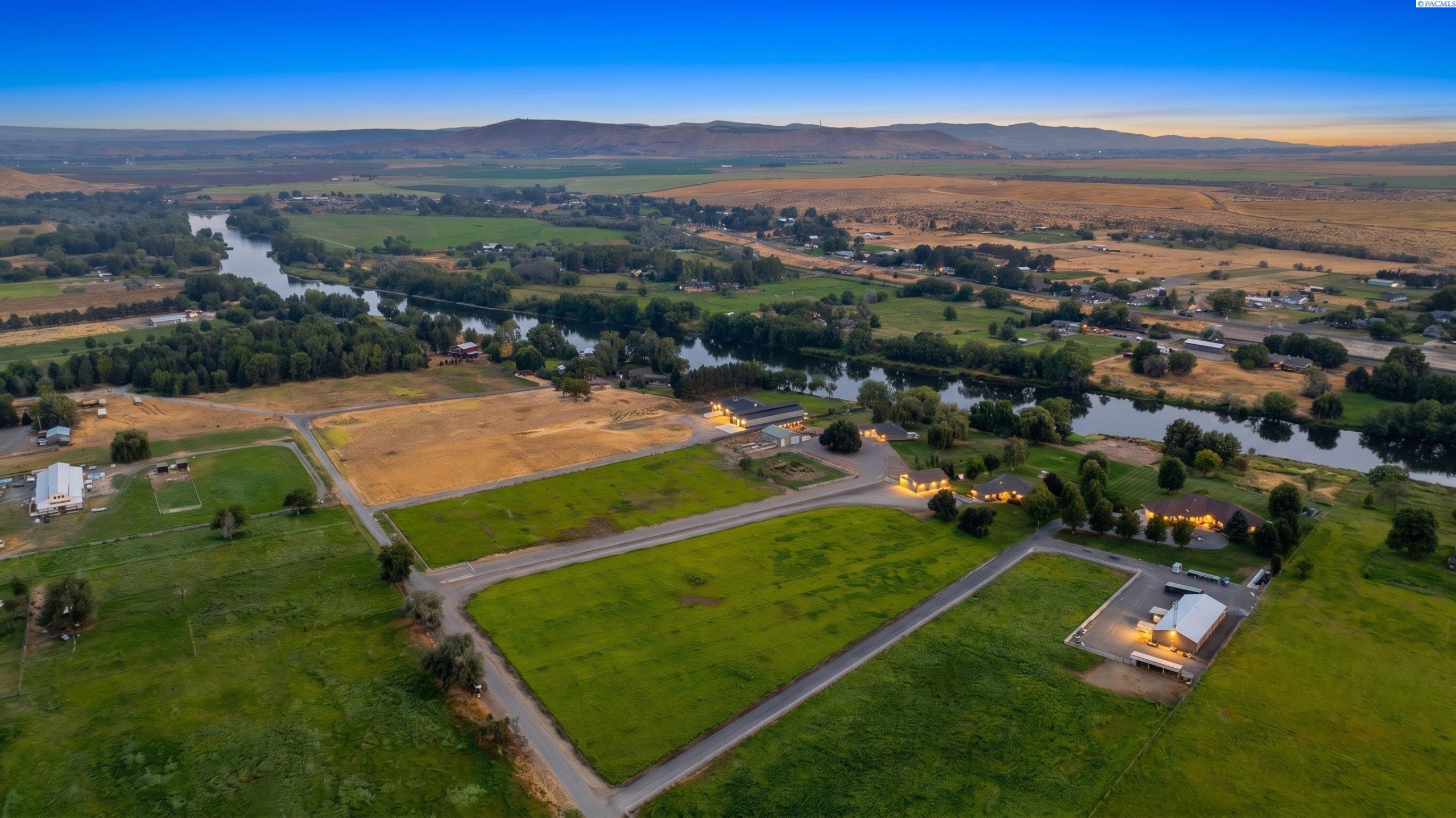 Photo 4 of Single family home for sale at 97218 N Northstar Prne, West Richland, WA 99353 | MLS# PAC295920 | Listing updated on 2026-09-01