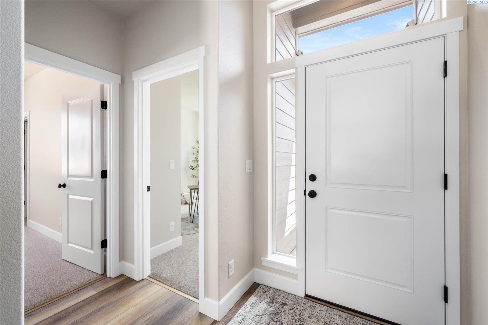 Photo 2 of Single family home for sale at 2816 S Beech St, Kennewick, WA 99337 | MLS# PAC295924 | Listing updated on 2026-10-12