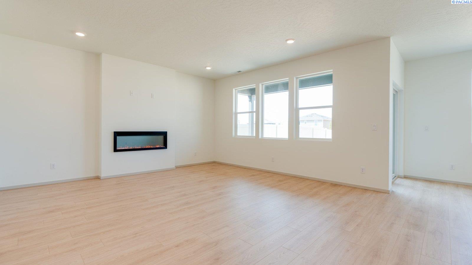 Photo 4 of Single family home for sale at 2258 Vido Ave, Richland, WA 99352 | MLS# PAC295972 | Listing updated on 2026-10-13