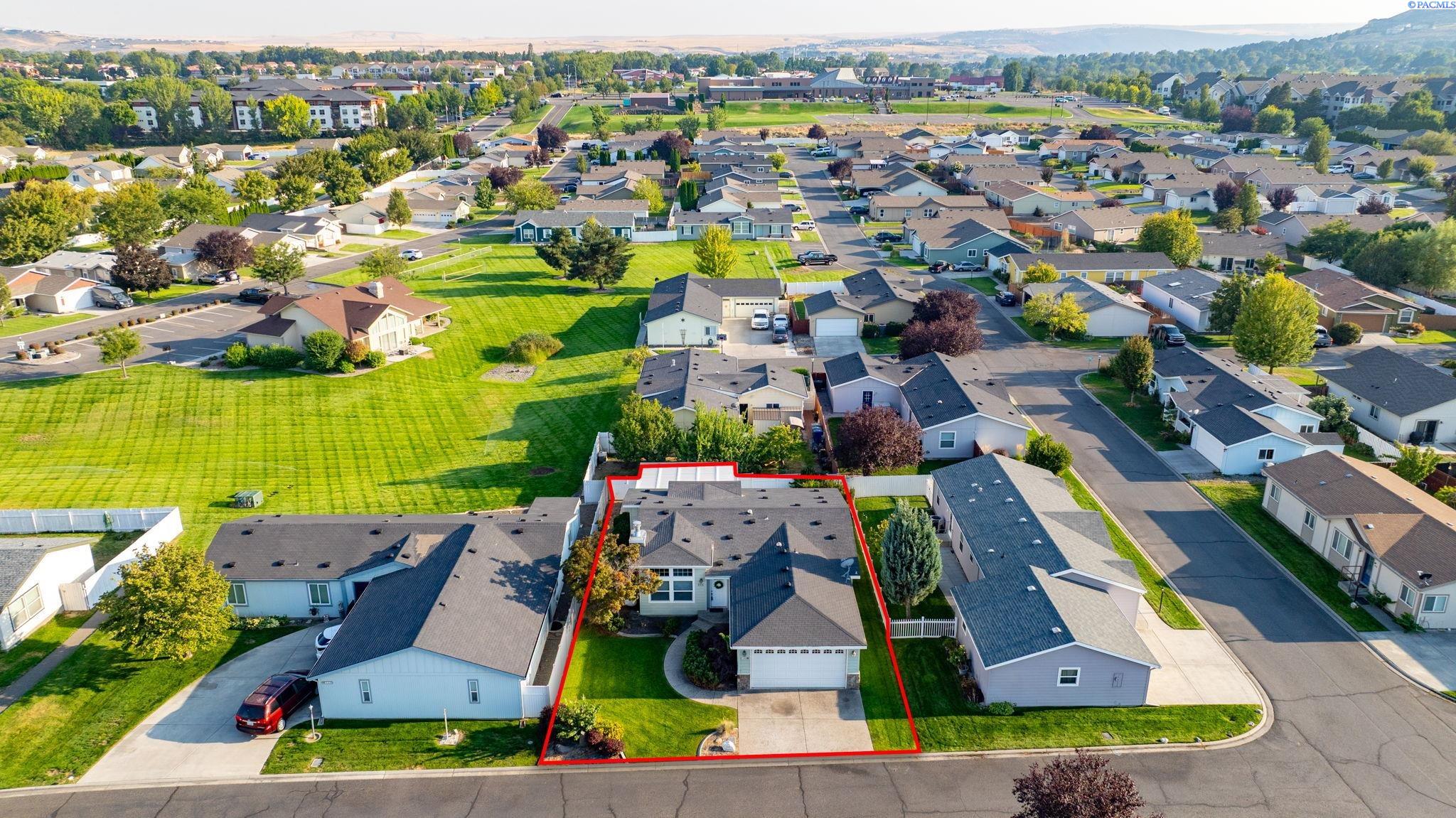 Photo 3 of Manufactured home for sale at 515 Wisteria St, Richland, WA 99352 | MLS# PAC296002 | Listing updated on 2026-09-23