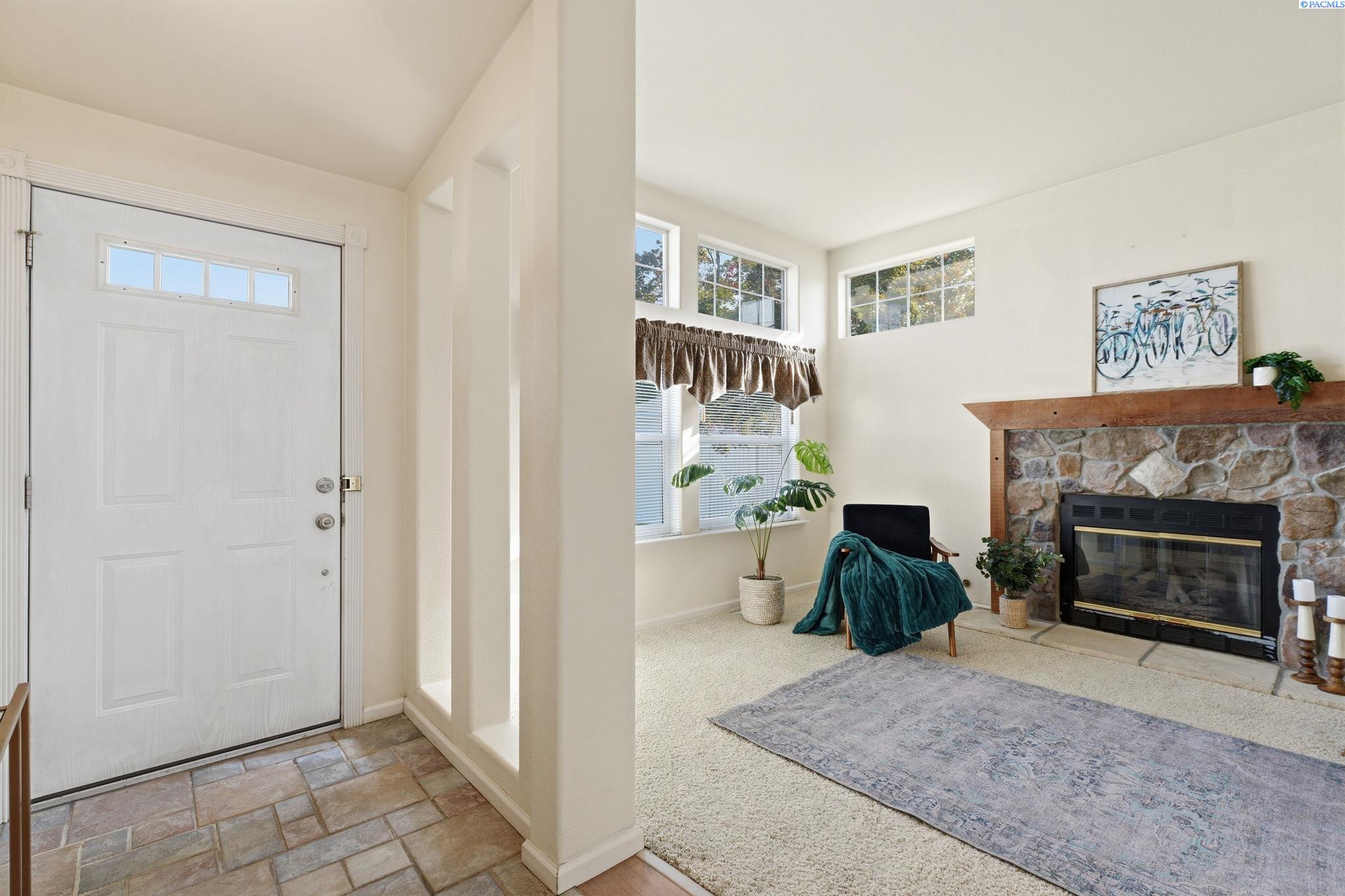 Photo 3 of Manufactured home for sale at 515 Wisteria St, Richland, WA 99352 | MLS# PAC296002 | Listing updated on 2026-09-23