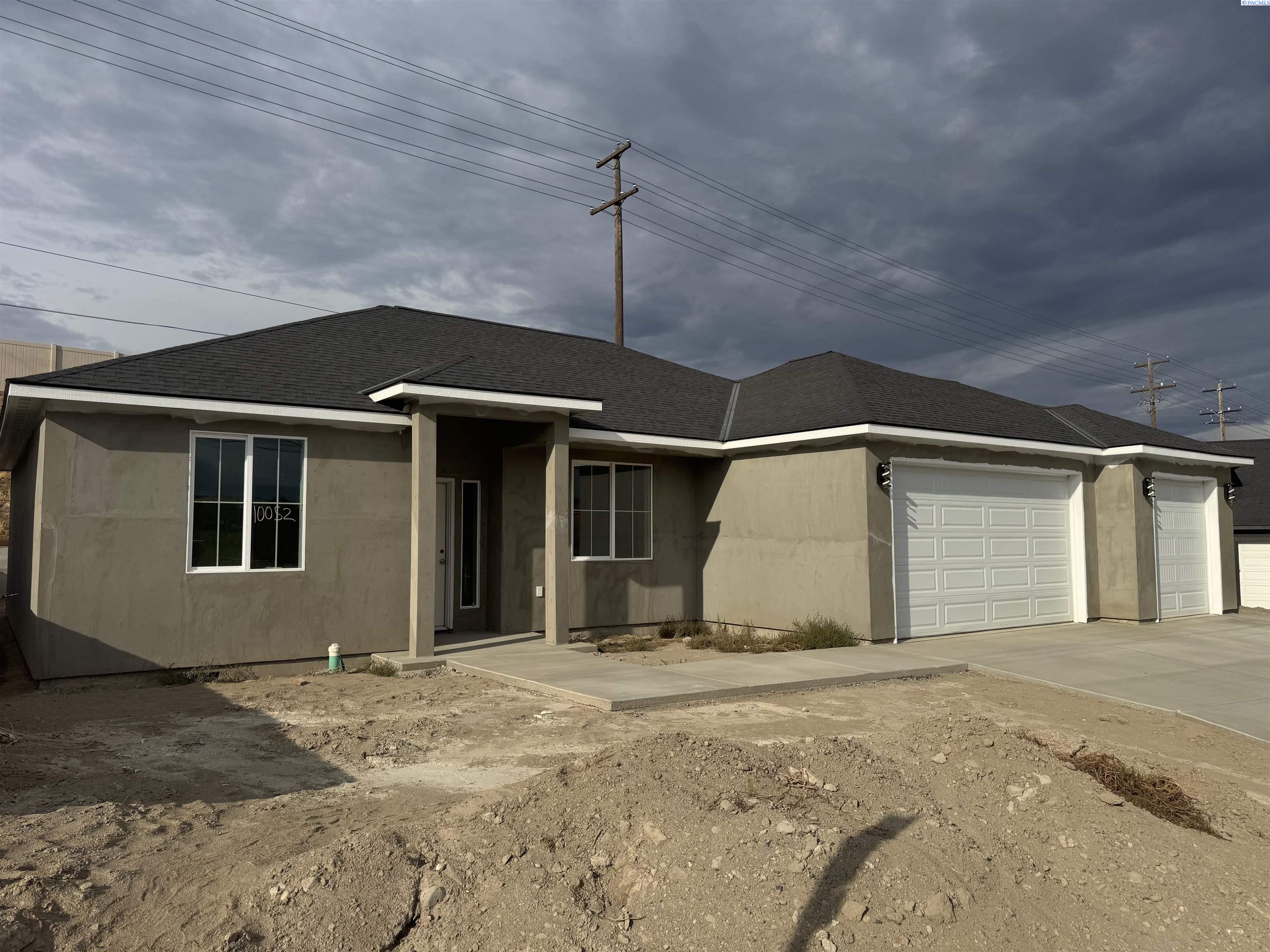 Photo 1 of Single family home for sale at 10052 S Clodfelter Rd, Kennewick, WA 99338 | MLS# PAC296006 | Listing updated on 2026-09-07