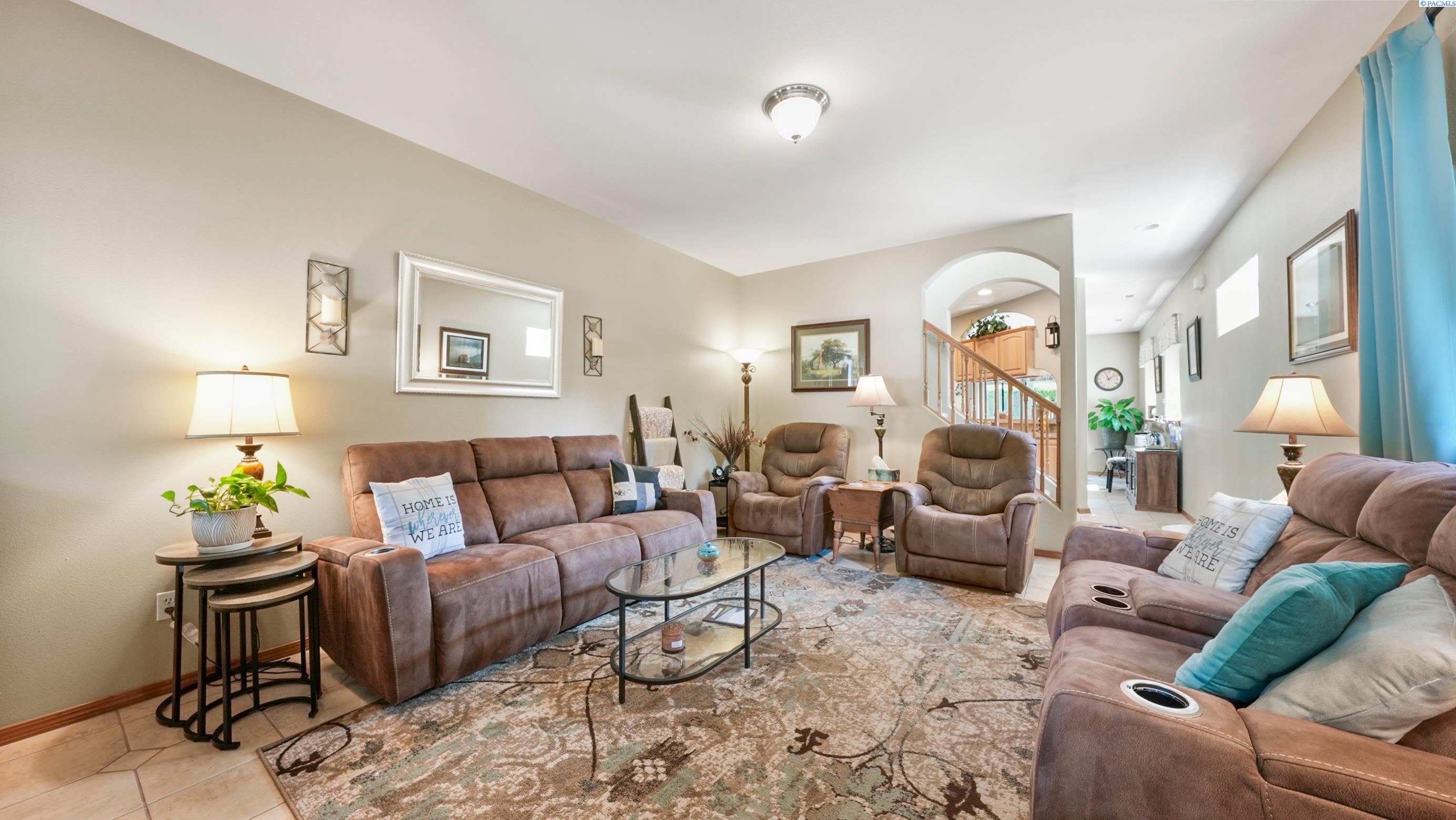 Photo 3 of Condo for sale at 153 Keene, Richland, WA 99352 | MLS# PAC296016 | Listing updated on 2026-09-29