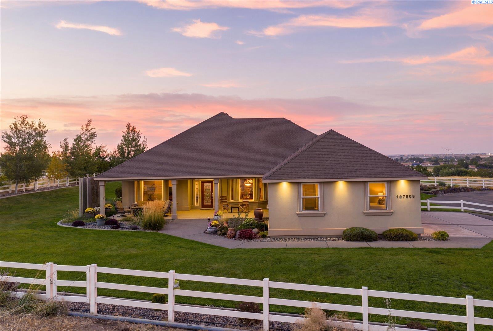 Photo 4 of Single family home for sale at 197908 East 30th, Kennewick, WA 99337 | MLS# PAC296044 | Listing updated on 2026-10-03