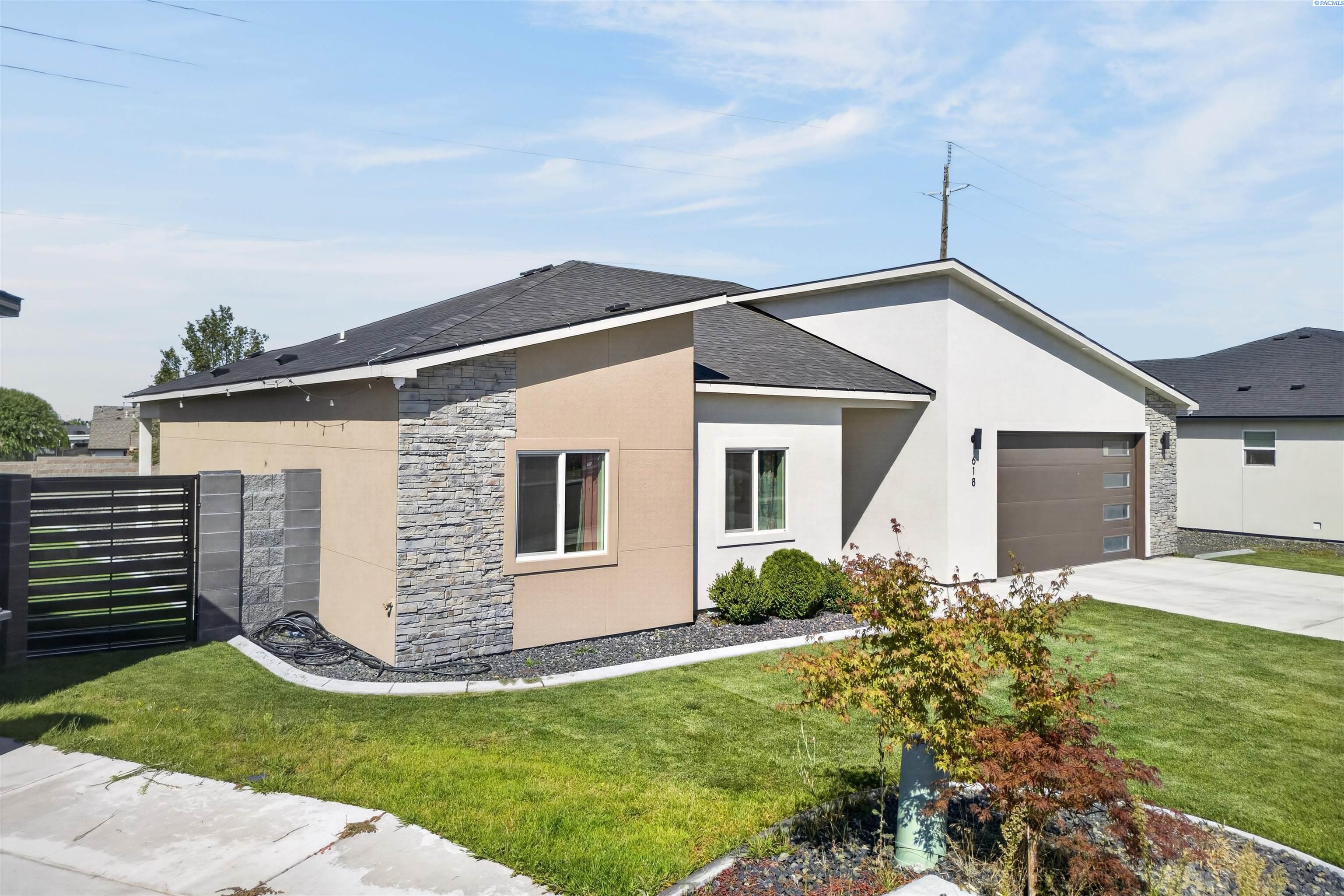 Photo 4 of Single family home for sale at 618 Caridad Ct, Pasco, WA 99301 | MLS# PAC296047 | Listing updated on 2026-09-09