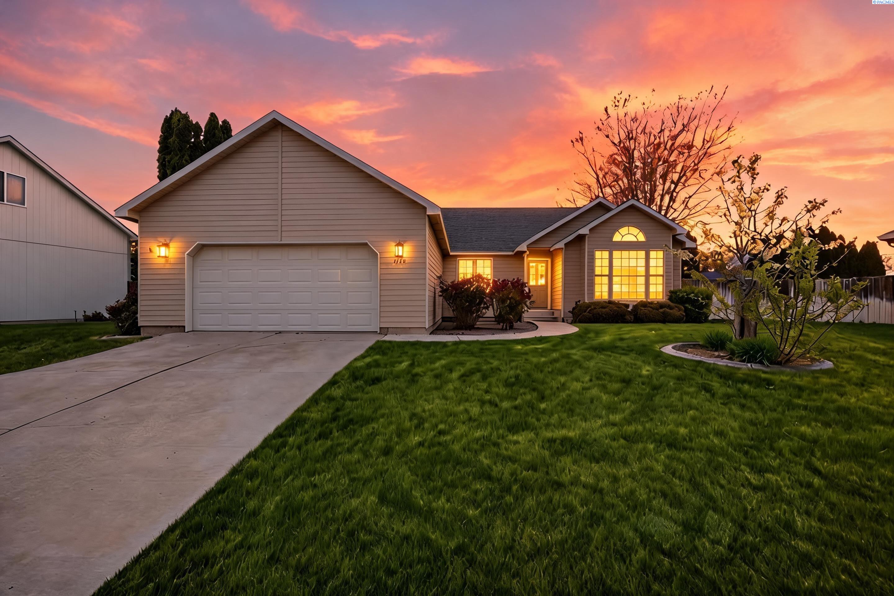 Photo 2 of Single family home for sale at 2714 S Zillah Ct, Kennewick, WA 99337 | MLS# PAC296105 | Listing updated on 2026-10-08