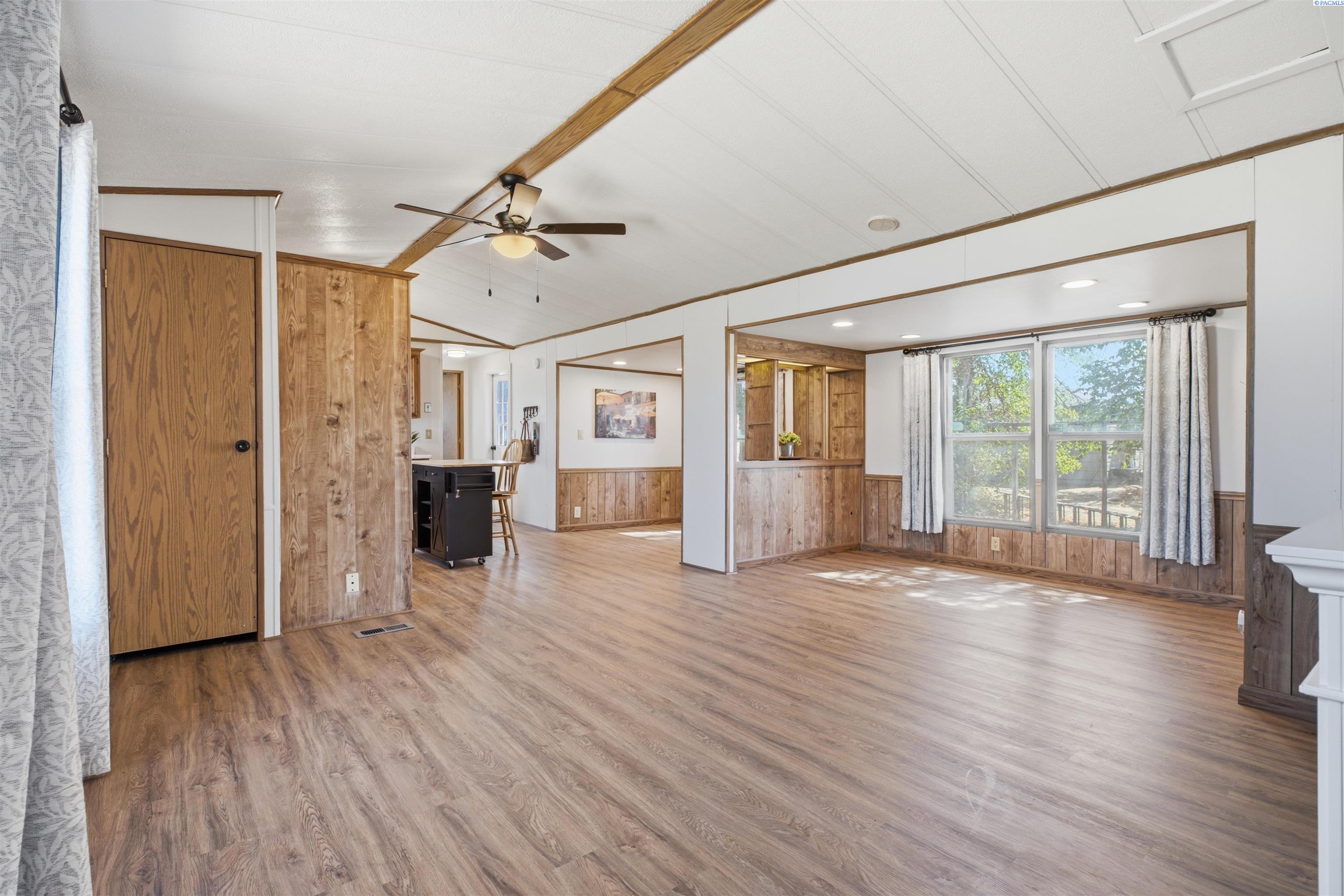 Photo 3 of Manufactured home for sale at 301 N Clark St, Lacrosse, WA 99143 | MLS# PAC296166 | Listing updated on 2026-09-04