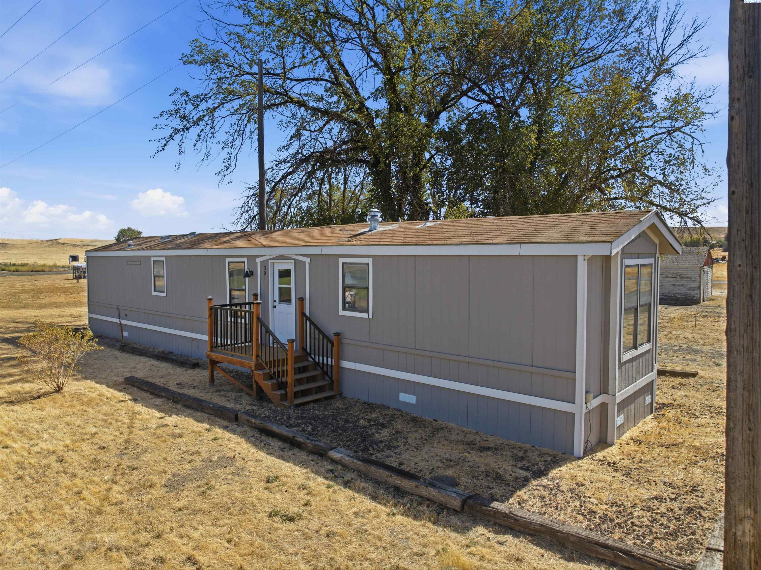 Photo 1 of Manufactured home for sale at 301 N Clark St, Lacrosse, WA 99143 | MLS# PAC296166 | Listing updated on 2026-09-04