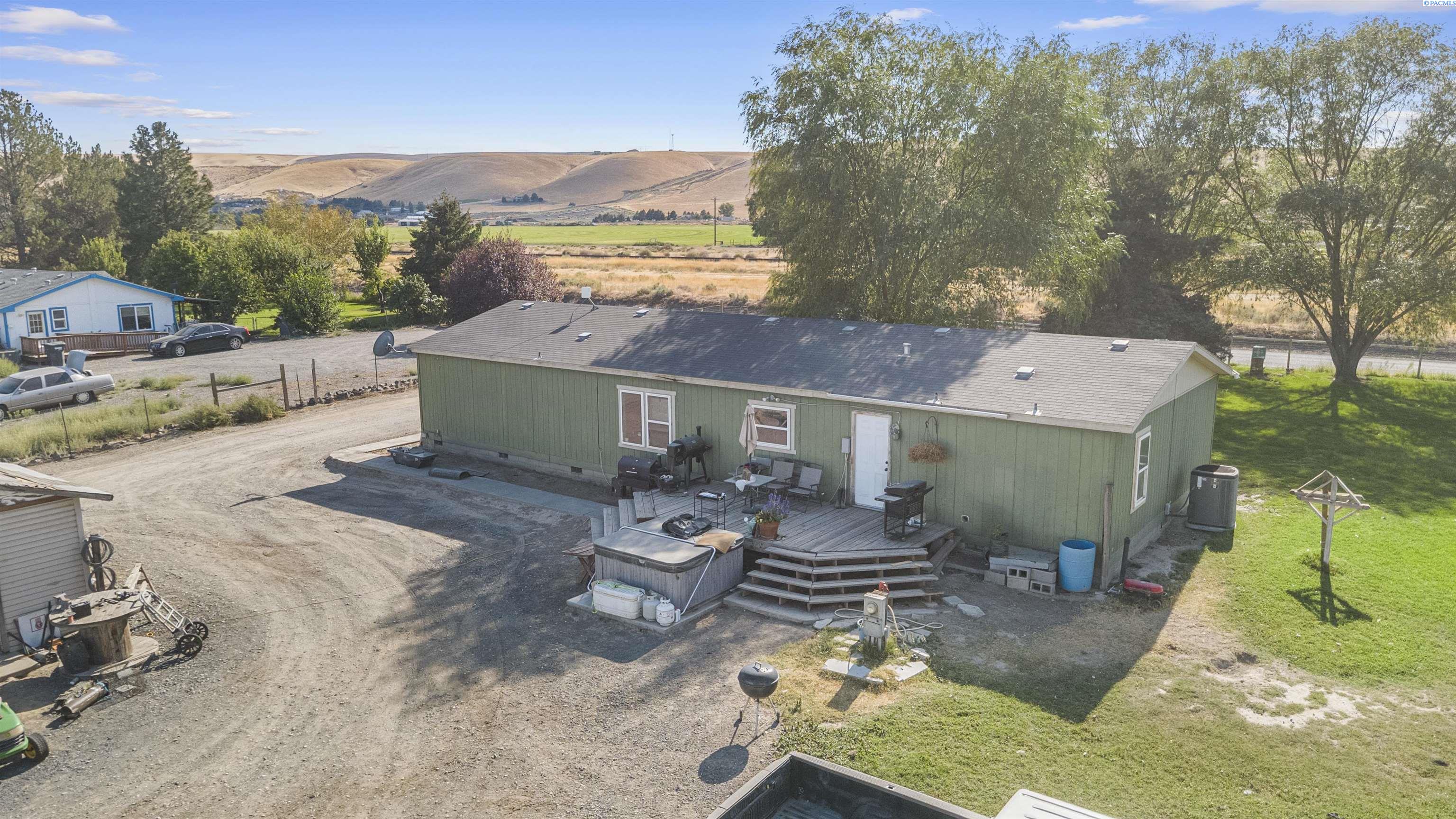 Photo 3 of Manufactured home for sale at 3905 S Goose Gap Rd, Benton City, WA 99320 | MLS# PAC296237 | Listing updated on 2026-10-01