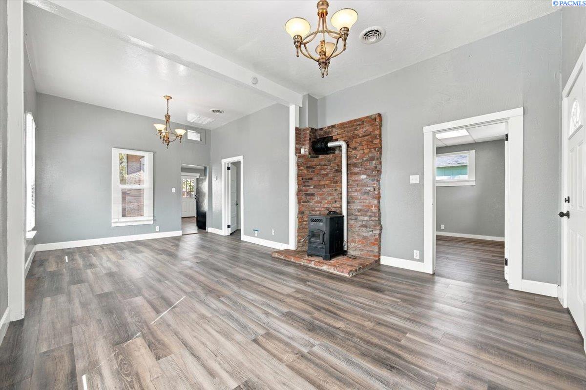 Photo 4 of Single family home for sale at 1312 Grant Ave, Prosser, WA 99350 | MLS# PAC296266 | Listing updated on 2026-10-07