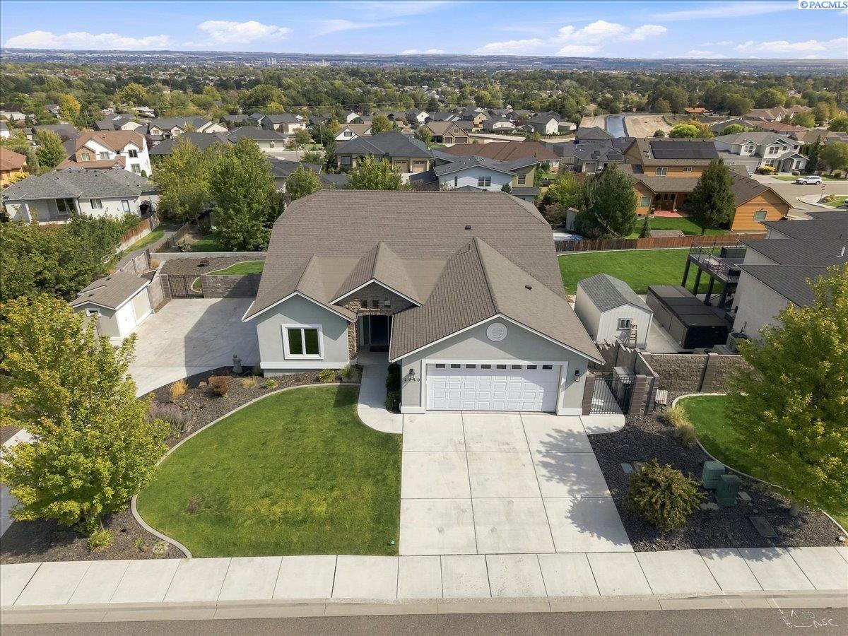 Photo 3 of Single family home for sale at 2240 W 51st Avenue, Kennewick, WA 99337 | MLS# PAC296269 | Listing updated on 2026-09-24