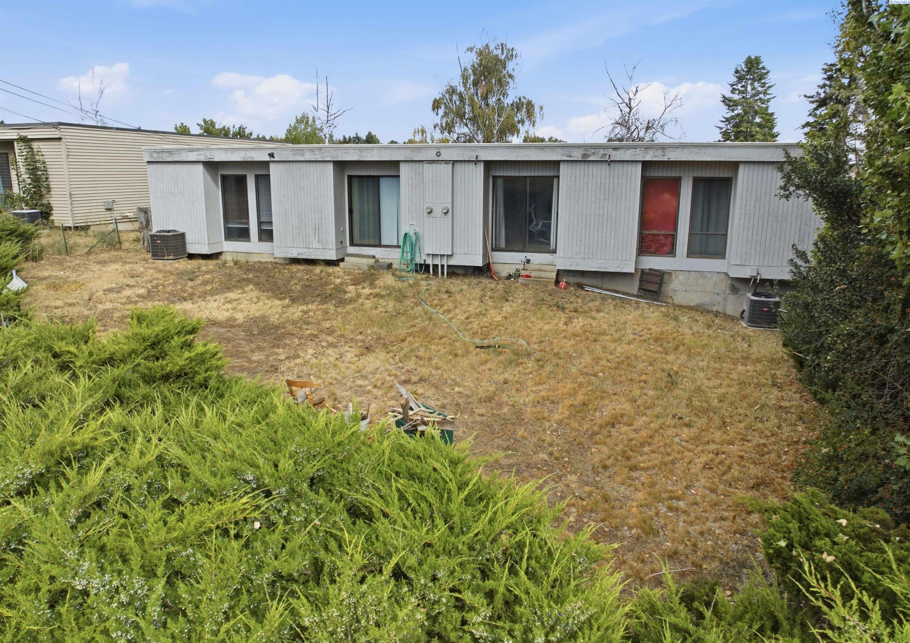 Photo 3 of Multi family home for sale at 203 205 Nw Ann St, Pullman, WA 99163 | MLS# PAC296296 | Listing updated on 2026-09-26