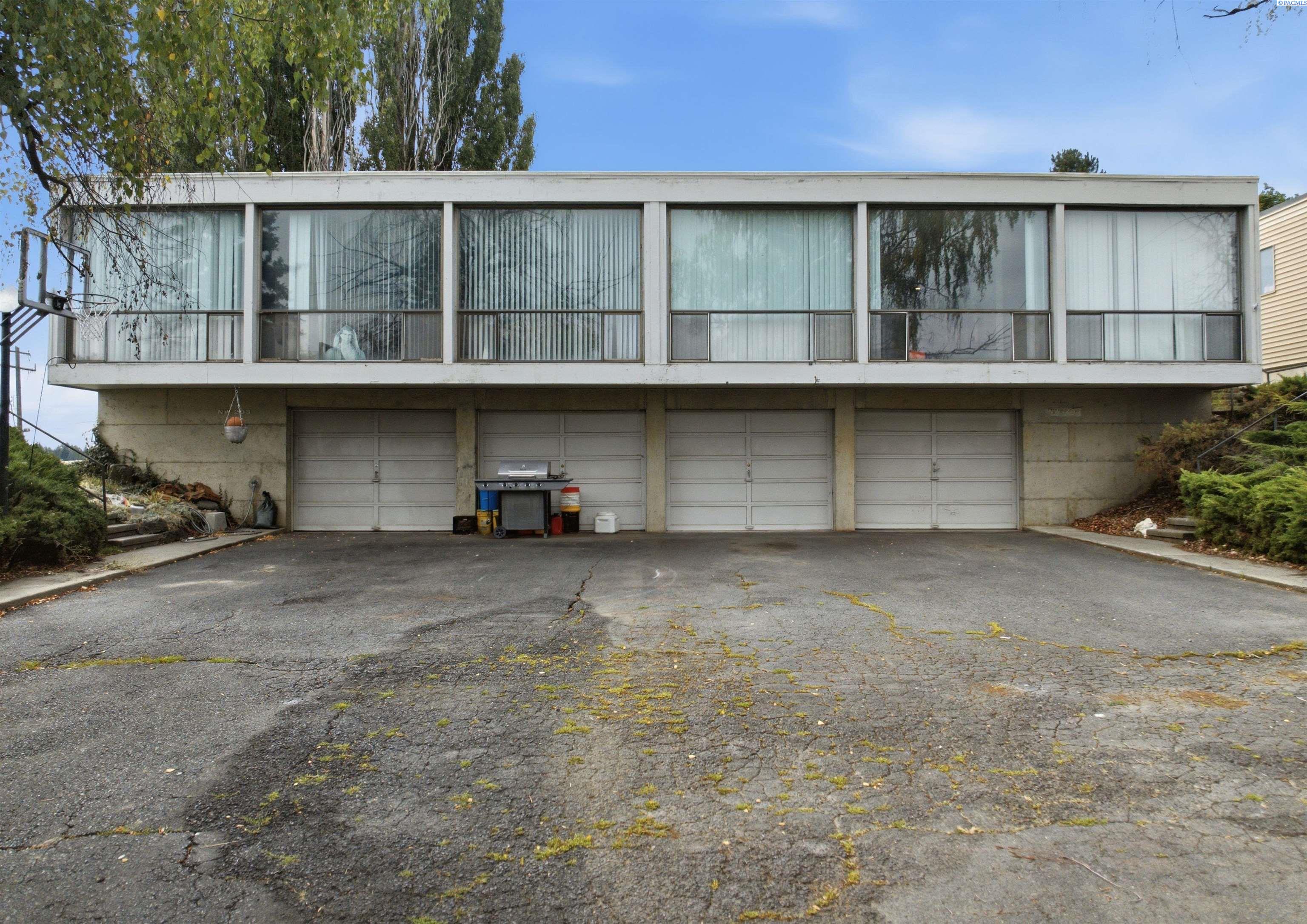Multi family home for sale at 203-205 NW Ann St, Pullman, WA 99163 | MLS# PAC296296