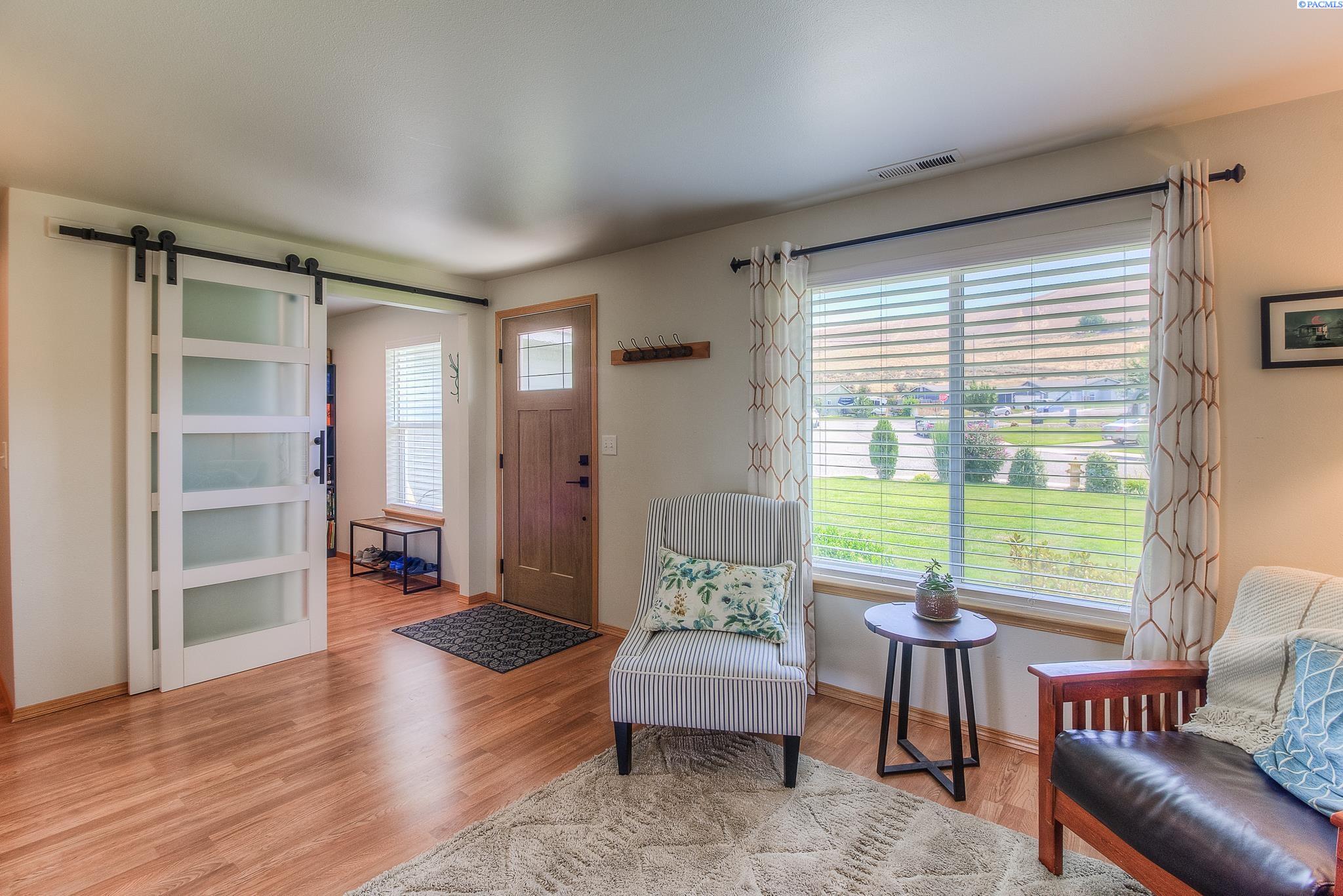 Photo 3 of Single family home for sale at 120 SW Malibu Dr, Prosser, WA 99350 | MLS# PAC296300 | Listing updated on 2026-10-02