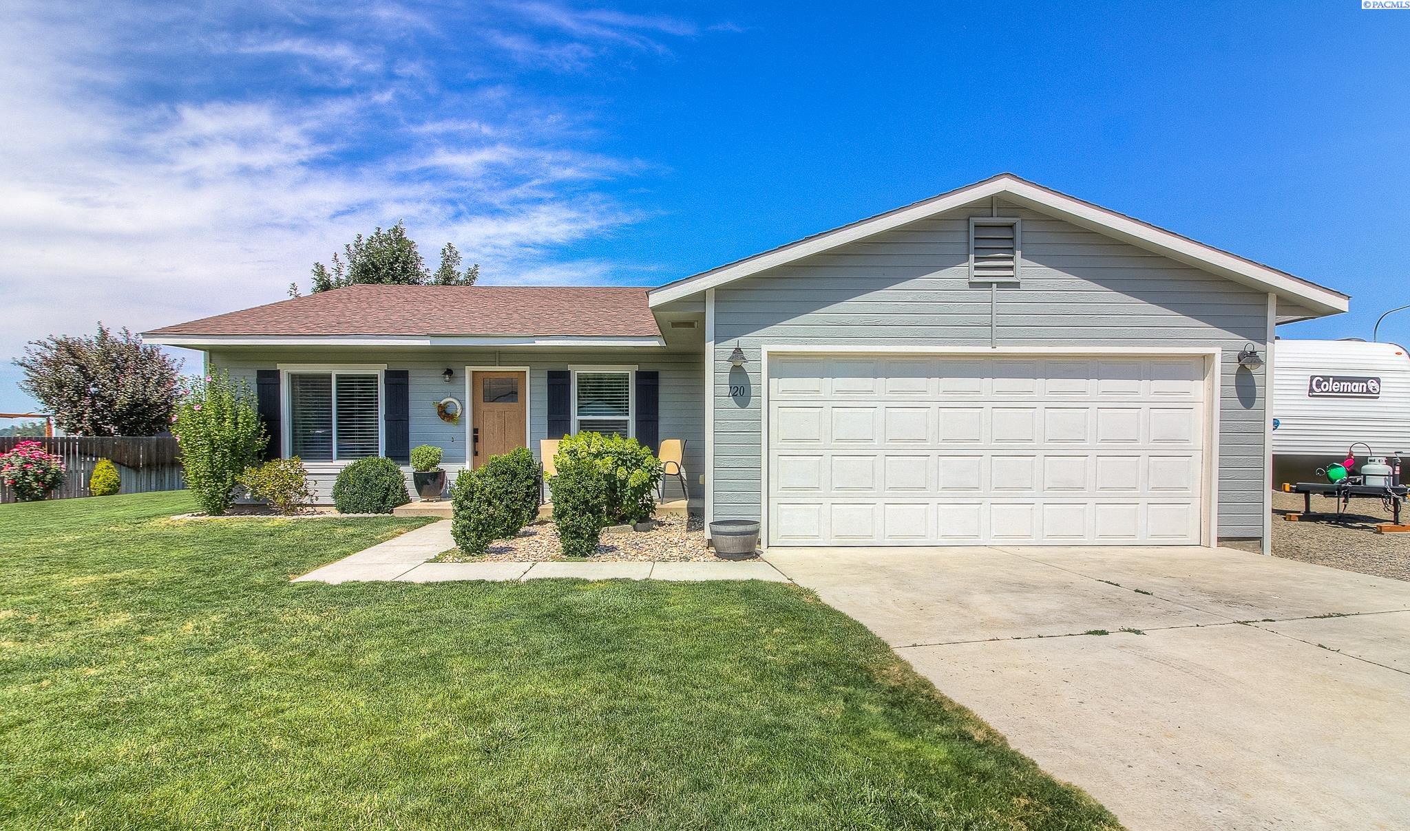 Photo 3 of Single family home for sale at 120 Sw Malibu Dr, Prosser, WA 99350 | MLS# PAC296300 | Listing updated on 2026-10-02