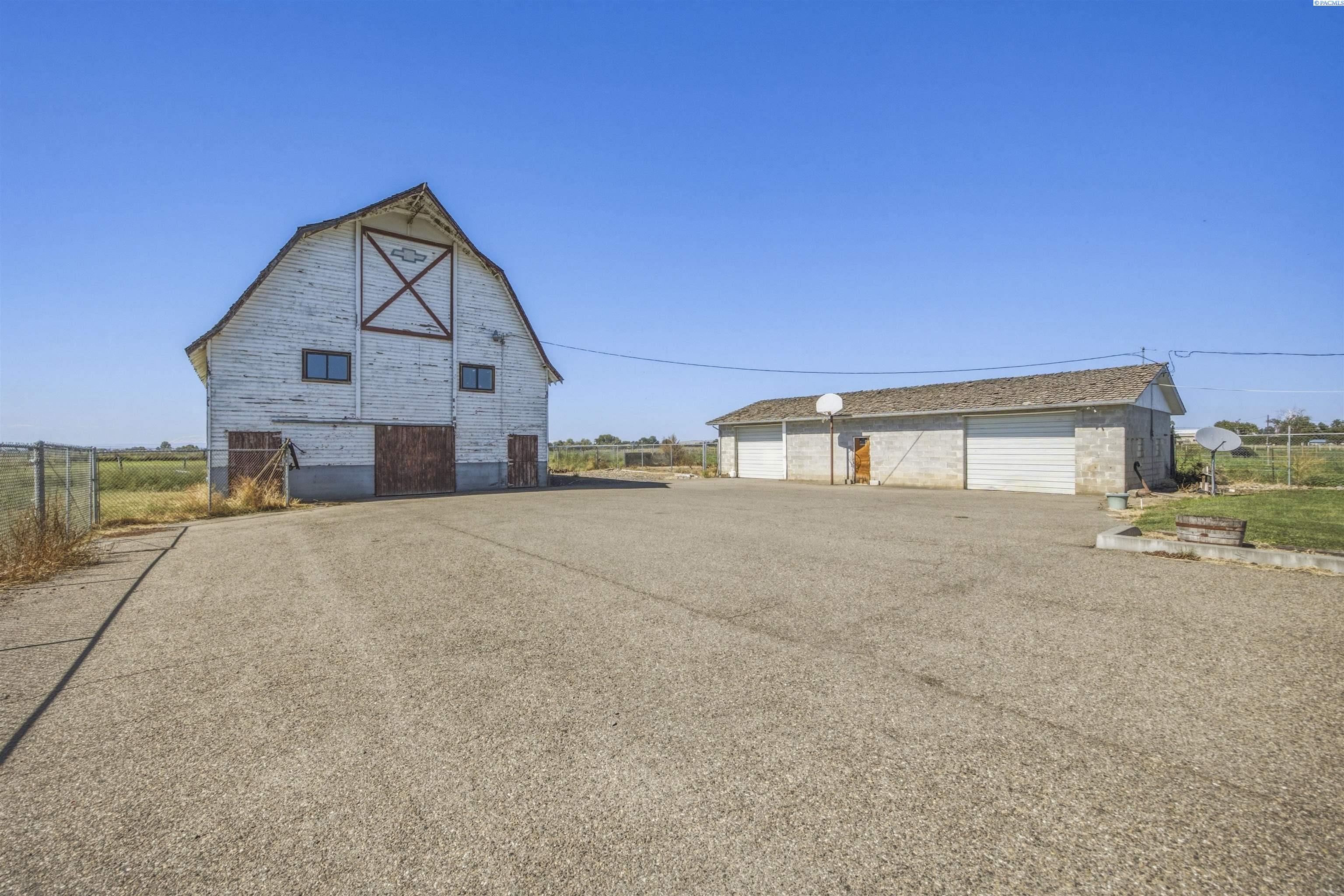 Photo 3 of Single family home for sale at 3050 Midvale Rd, Mabton, WA 98935 | MLS# PAC296302 | Listing updated on 2026-10-13