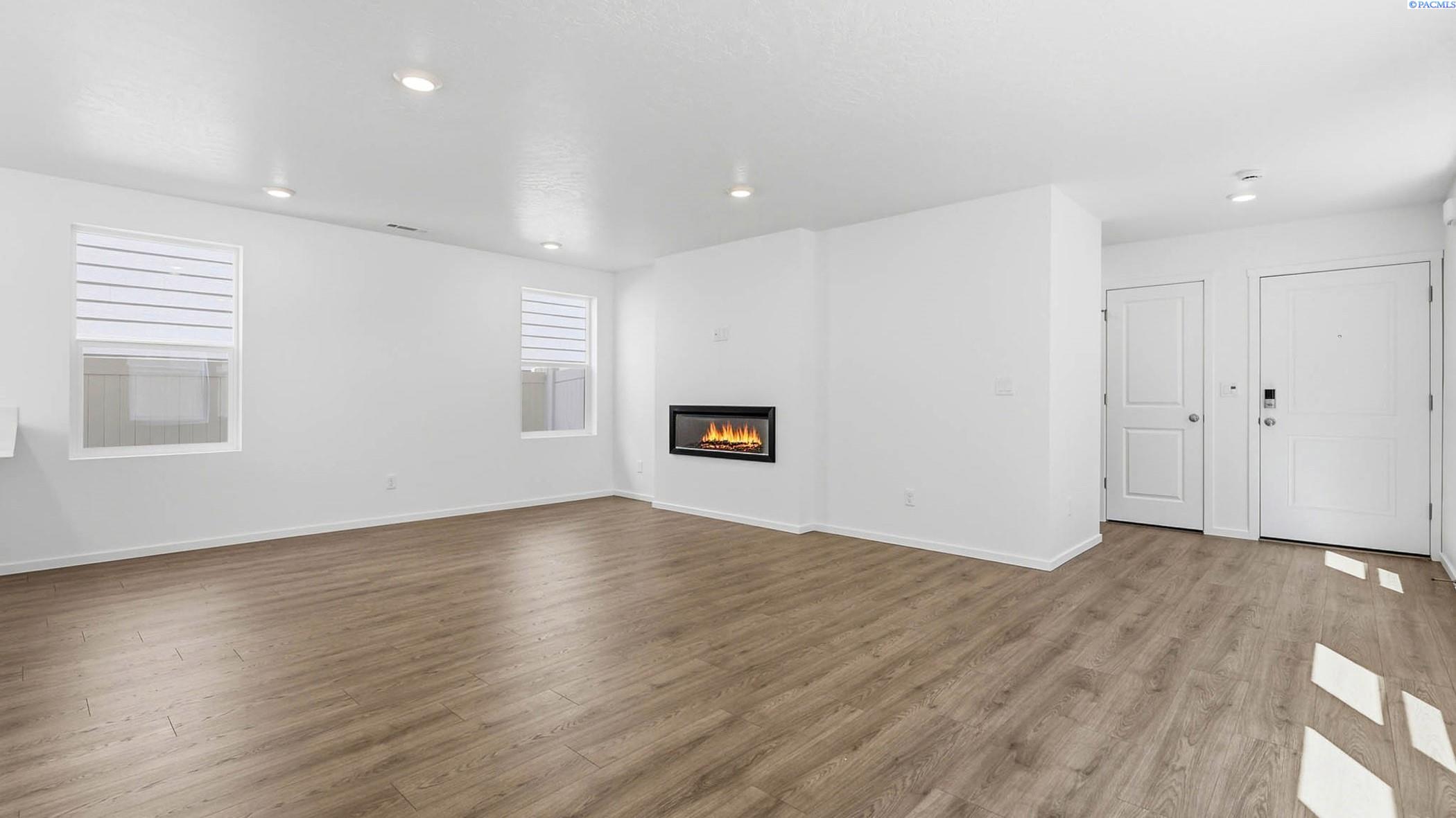 Photo 3 of Single family home for sale at 6524 Polar Dr, Pasco, WA 99301 | MLS# PAC296309 | Listing updated on 2026-10-11