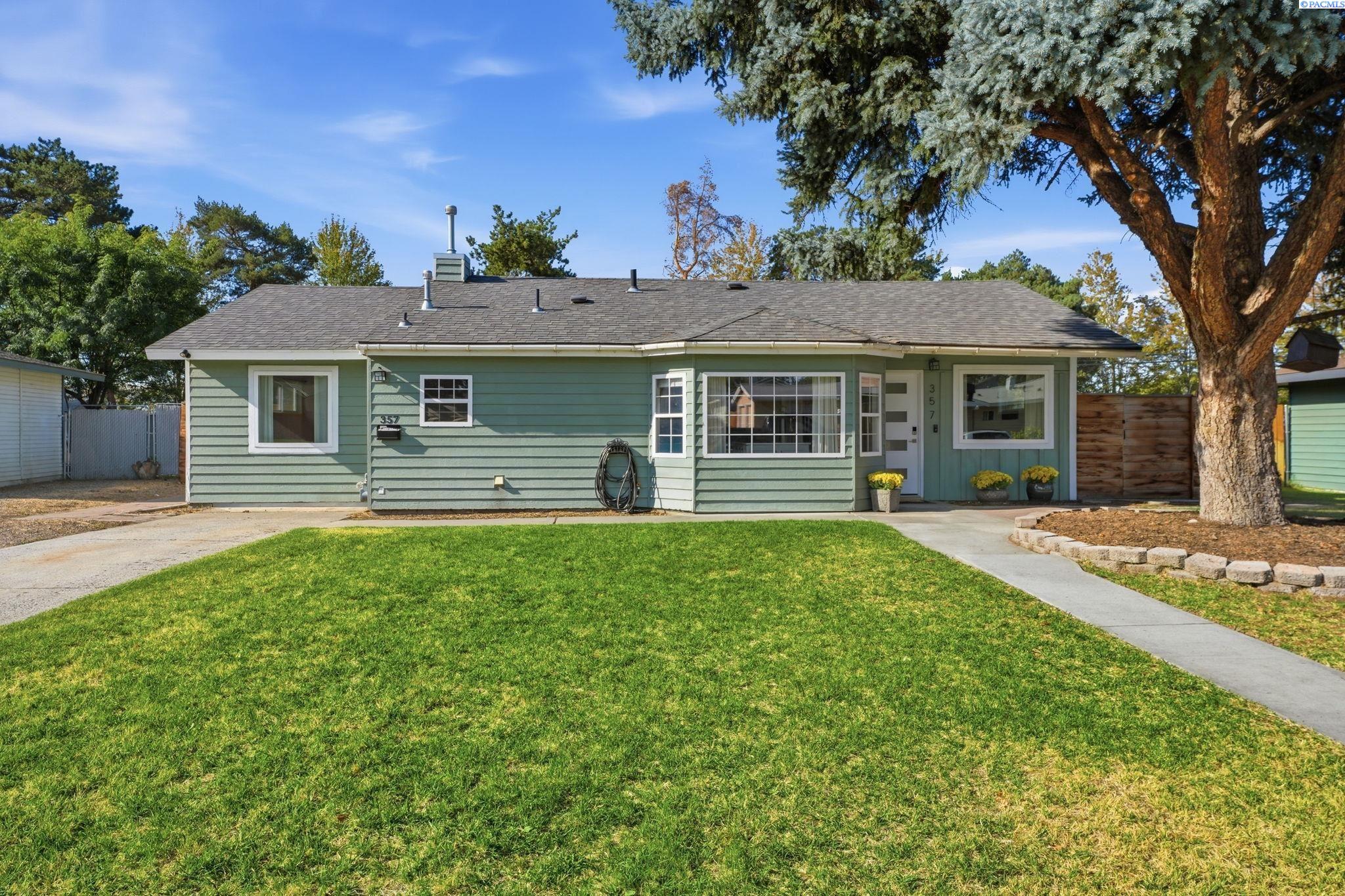 Photo 1 of Single family home for sale at 357 Cottonwood Dr, Richland, WA 99352 | MLS# PAC296311 | Listing updated on 2026-09-26