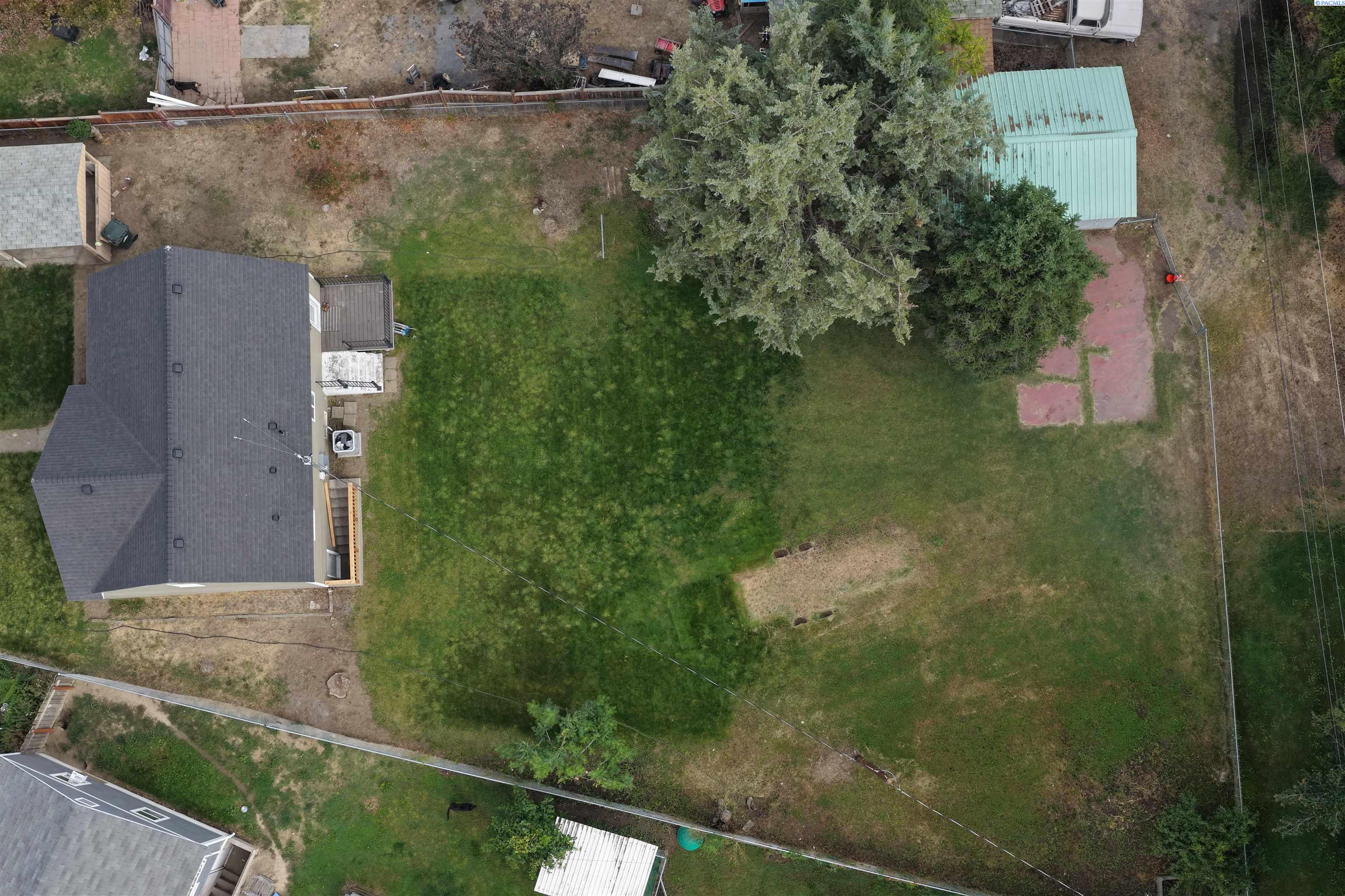 Photo 2 of Single family home for sale at 509 Crescesnt Dr, Grandview, WA 98930 | MLS# PAC296316 | Listing updated on 2026-09-30