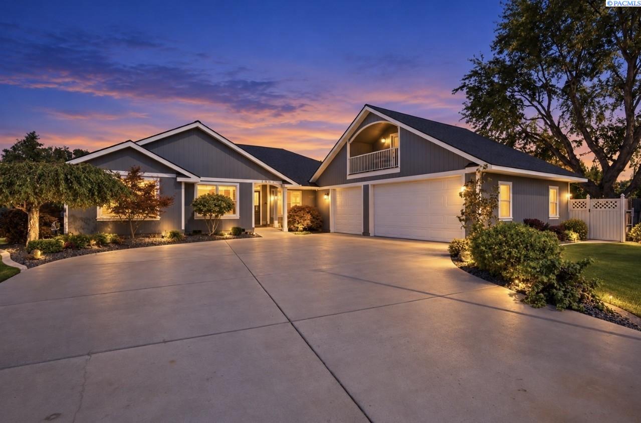 Photo 1 of Single family home for sale at 7807 River Blvd, Pasco, WA 99301 | MLS# PAC296334 | Listing updated on 2026-10-13