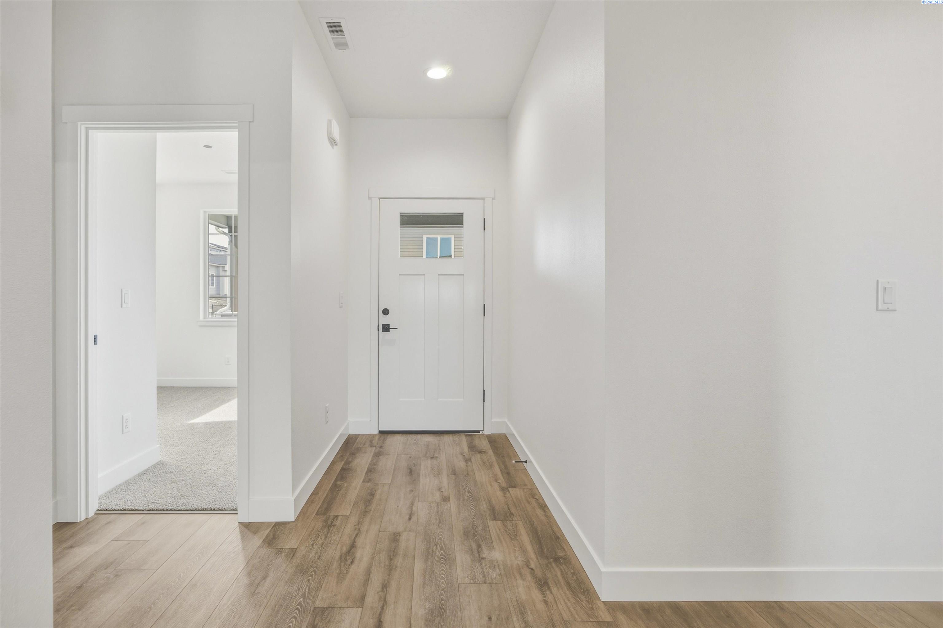 Photo 2 of Townhouse for sale at 4586 Brook Ct, West Richland, WA 99353 | MLS# PAC296338 | Listing updated on 2026-09-12