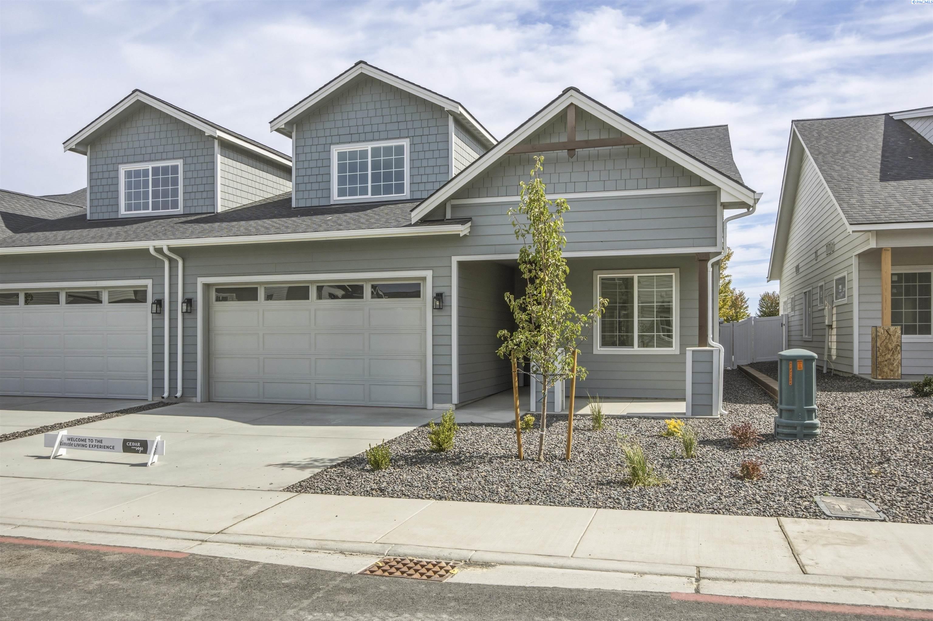 Townhouse for sale at 4586 Brook Ct, West Richland, WA 99353 | MLS# PAC296338