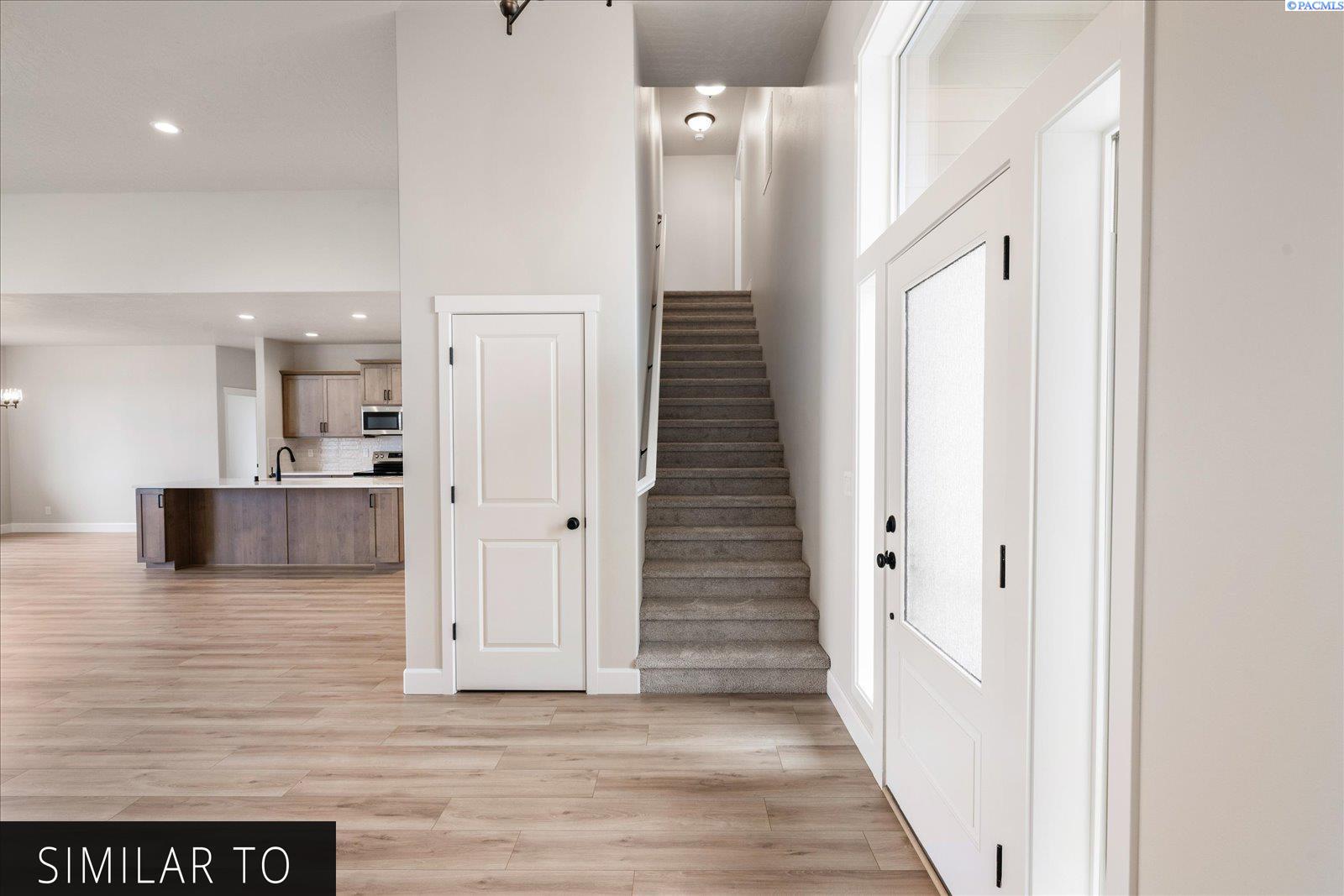 Photo 3 of Single family home for sale at 12728 Rock Crk Dr, Pasco, WA 99301 | MLS# PAC296349 | Listing updated on 2026-09-18