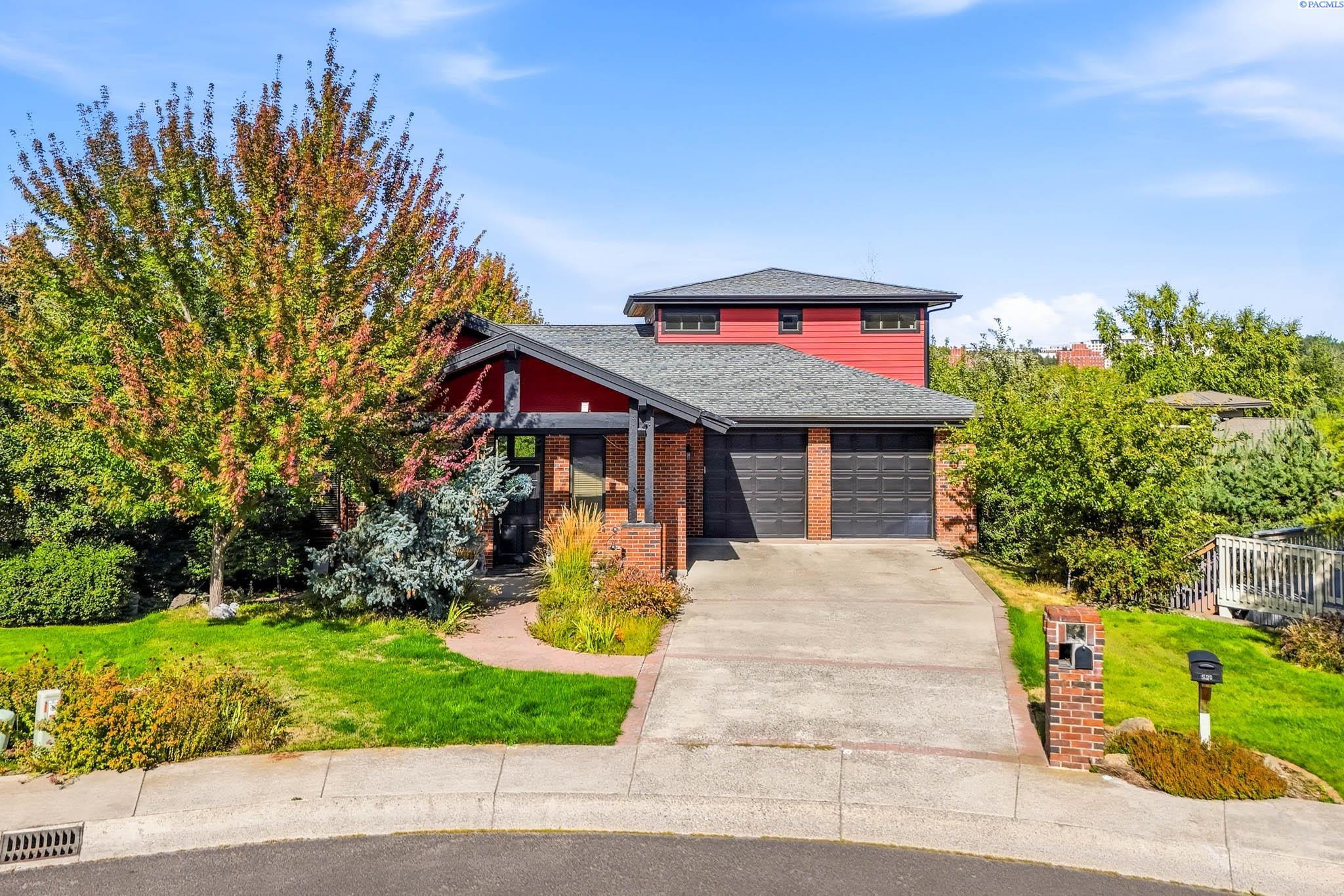 Photo 1 of Single family home for sale at 620 Se Edge Knoll Dr, Pullman, WA 99163 | MLS# PAC296353 | Listing updated on 2026-09-13