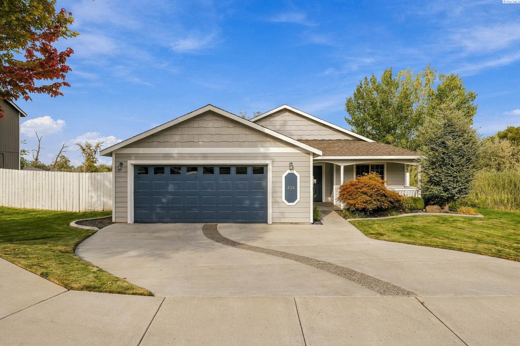 Photo 1 of Single family home for sale at 438 Charbonneau Dr, Richland, WA 99352 | MLS# PAC296371 | Listing updated on 2026-10-12