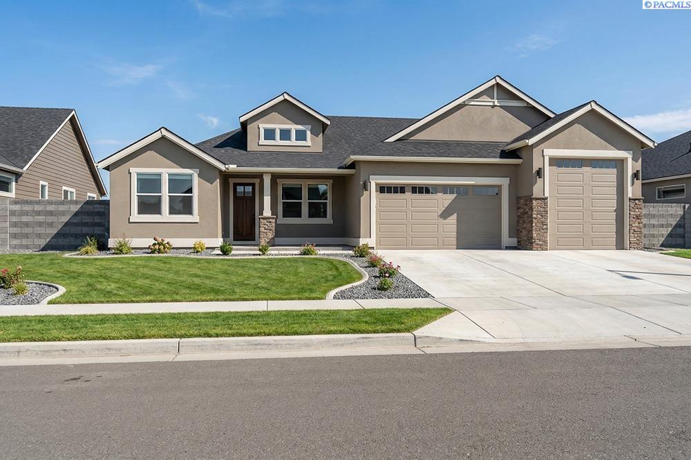 Photo 2 of Single family home for sale at 12101 Buckingham Dr, Pasco, WA 99301 | MLS# PAC296381 | Listing updated on 2026-09-15