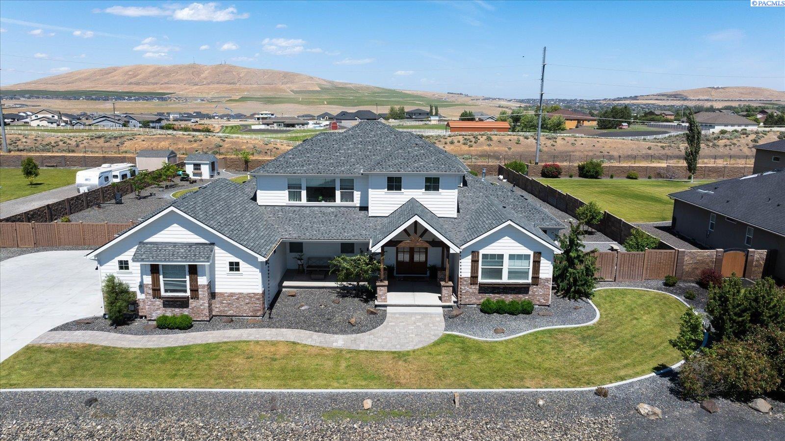 Photo 3 of Single family home for sale at 83204 E Sagebrush Rd, Kennewick, WA 99338 | MLS# PAC296417 | Listing updated on 2026-09-16