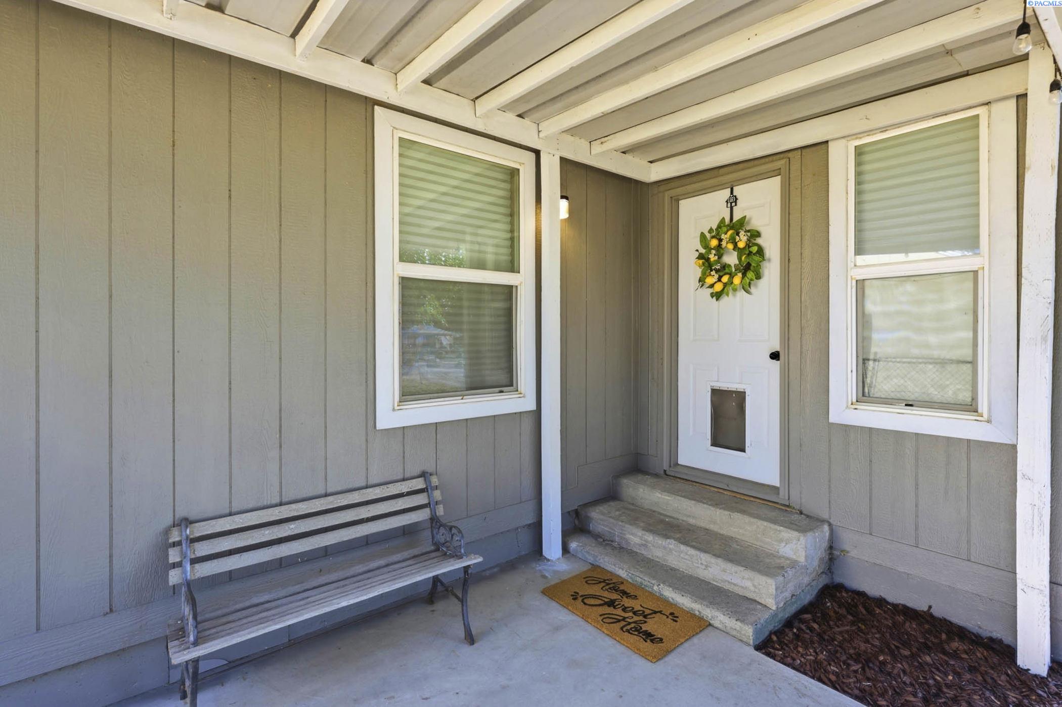 Photo 3 of Single family home for sale at 908 Chris Ave, Benton City, WA 99320 | MLS# PAC296459 | Listing updated on 2026-10-08
