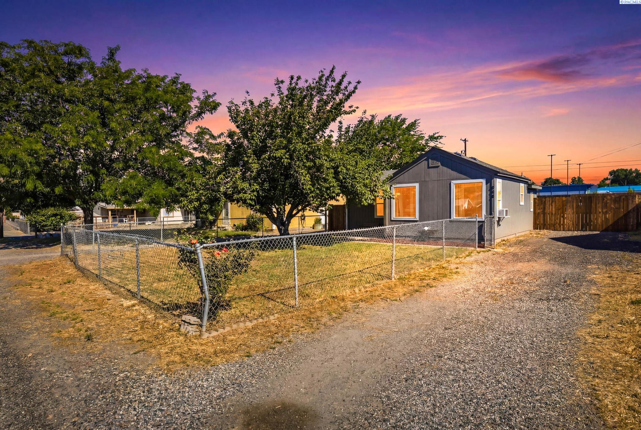 Photo 1 of Single family home for sale at 908 Chris Ave, Benton City, WA 99320 | MLS# PAC296459 | Listing updated on 2026-10-08